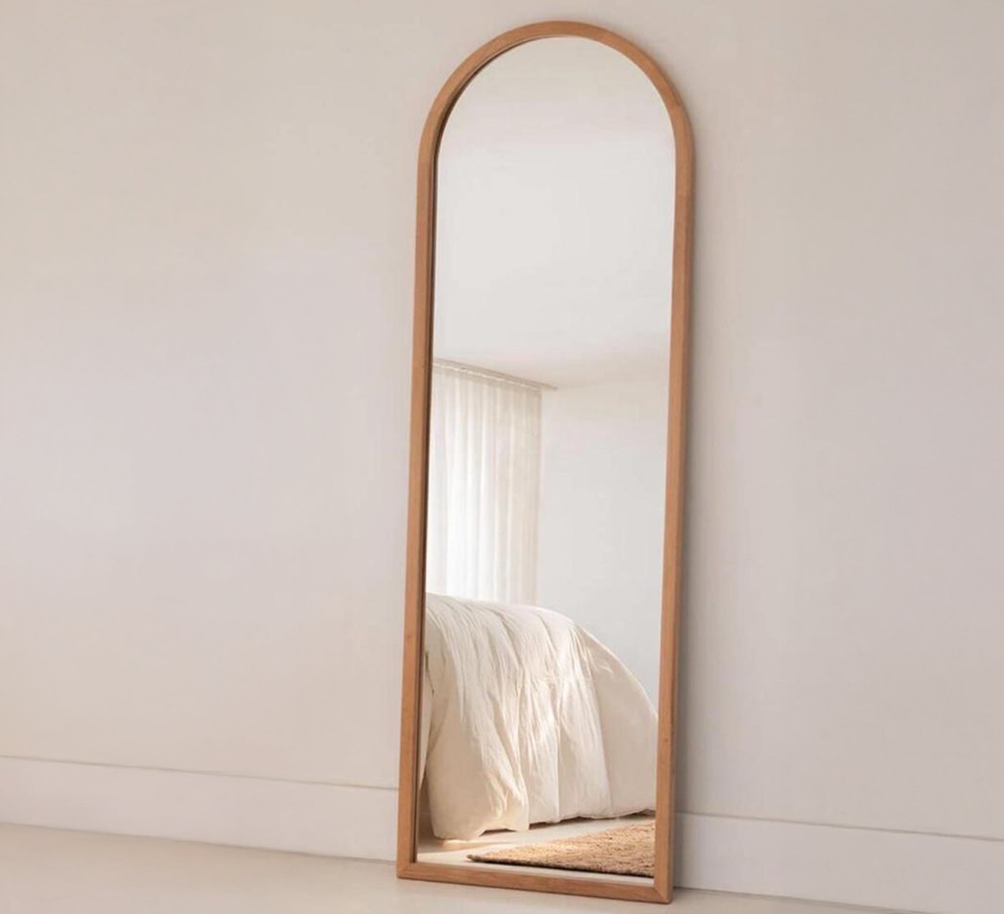 Floor mirror with a semicircular frame - Vitrine Furniture - Décor