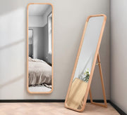 Floor mirrors with attached legs that can be mounted on the wall - Vitrine Furniture - Décor