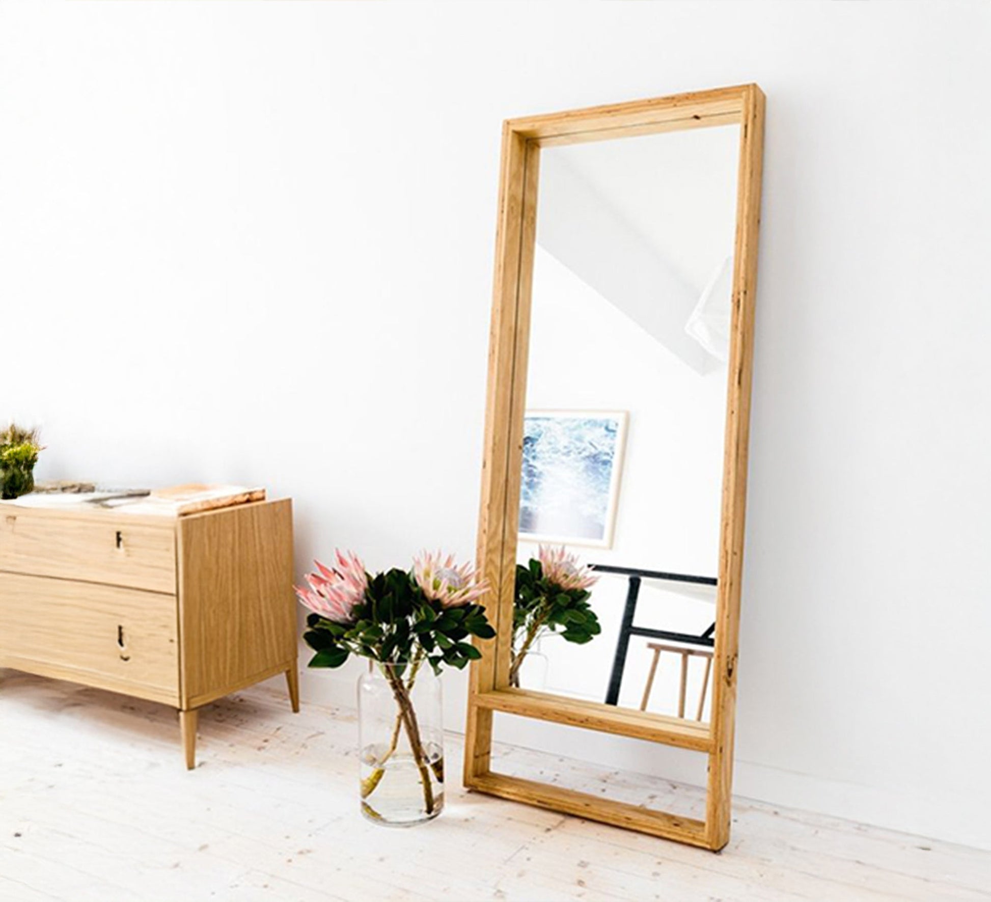 Foldable floor mirror with wood frame - Vitrine Furniture - Décor