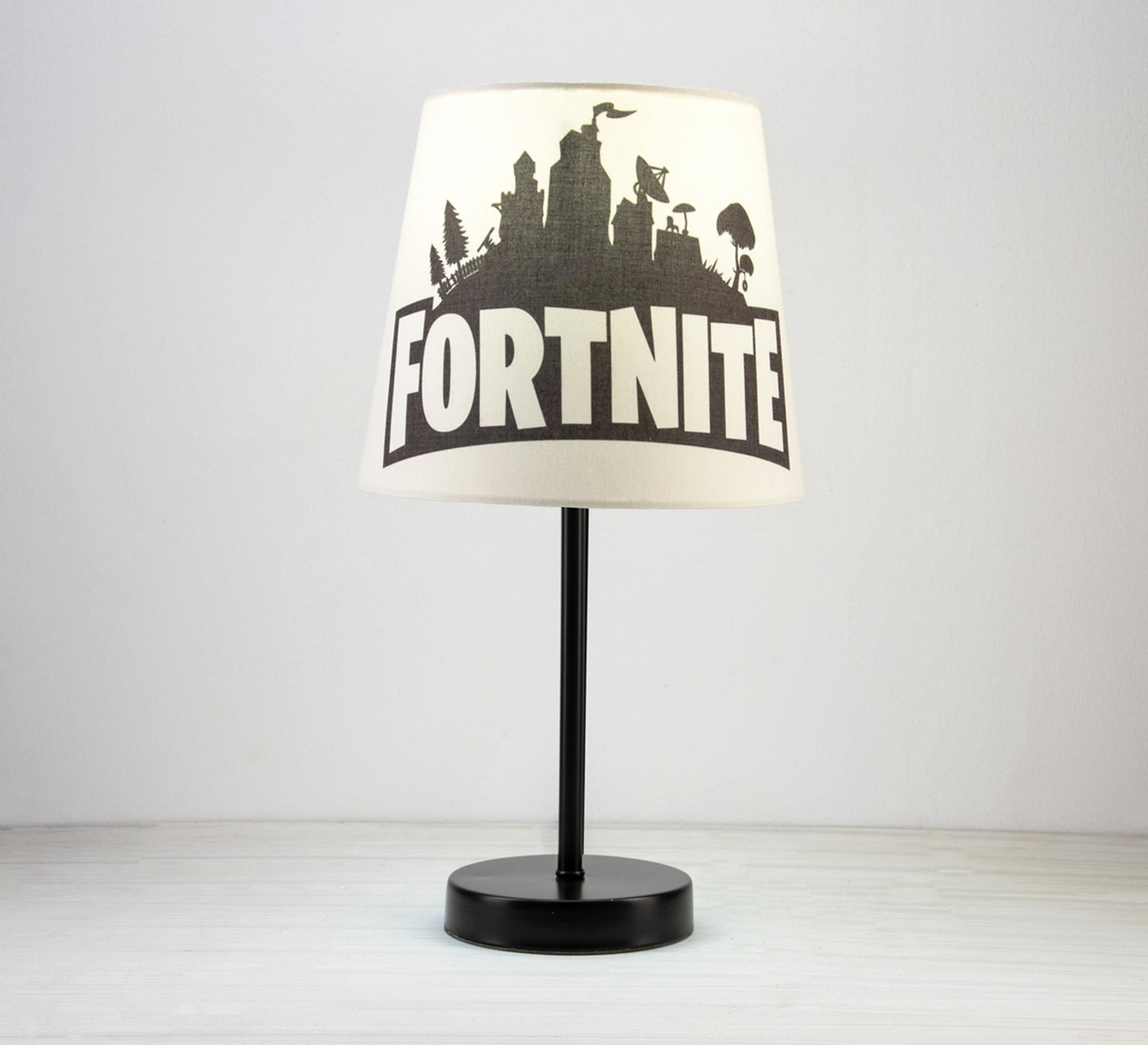 Fortnite Lamp: A modern gaming touch for your room with a black base - Vitrine Furniture - Lighting