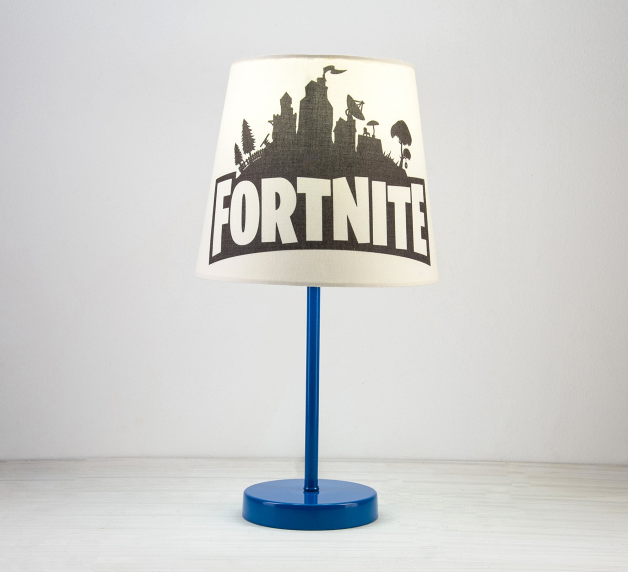 Fortnite Lamp: A modern gaming touch for your room with a blue base - Vitrine Furniture - Lighting