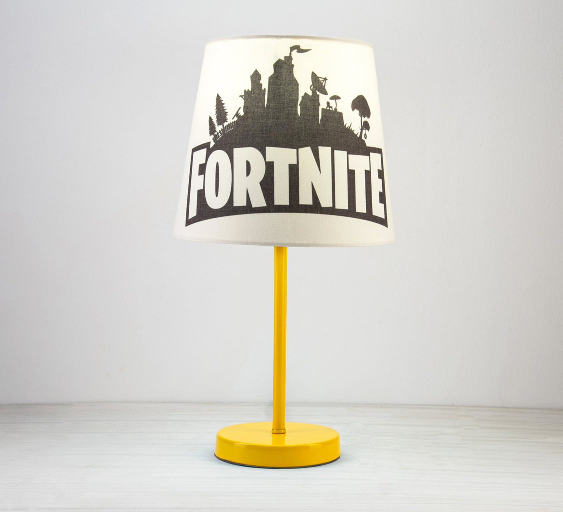 Fortnite Lamp: A modern gaming touch for your room with a golden base - Vitrine Furniture - Lighting