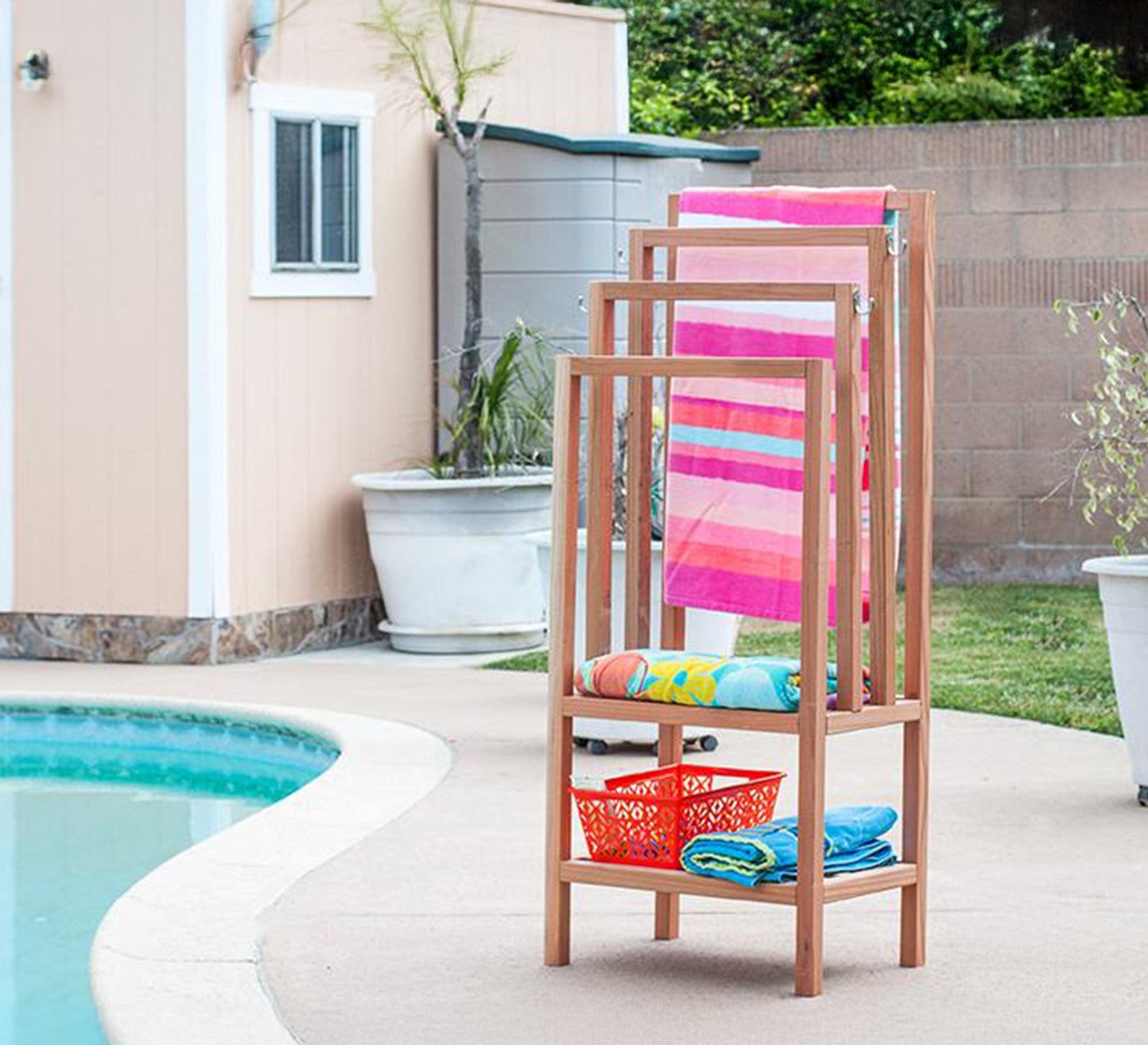 Four - Tier Towel Rack with Two Shelves - Vitrine Furniture - Furniture