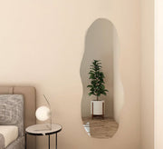 Frameless wavy vertical mirror - Vitrine Furniture - Mirrors