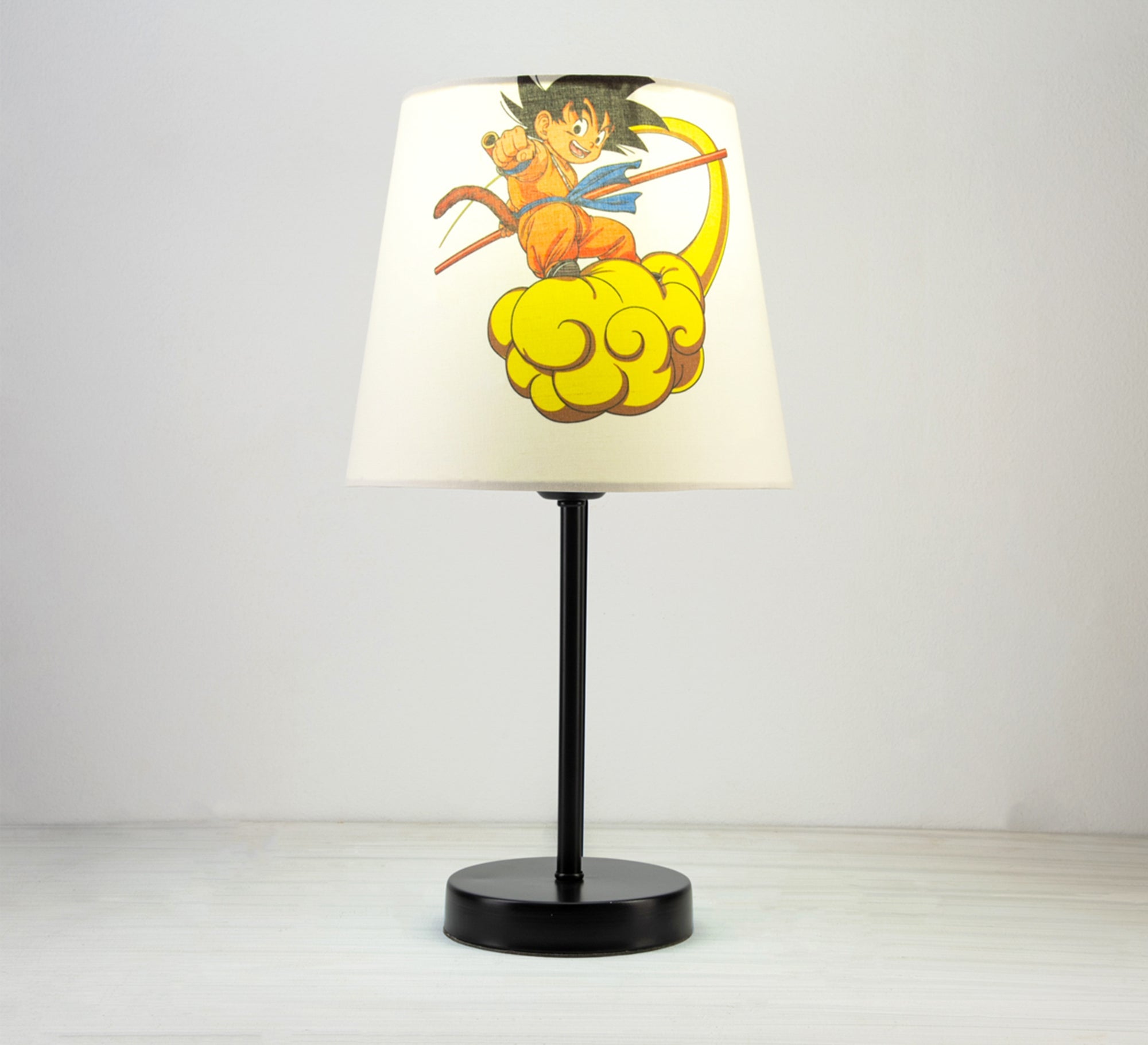 Goku Lamp: The anime hero lights up your room with a black base. - Vitrine Furniture - Lighting