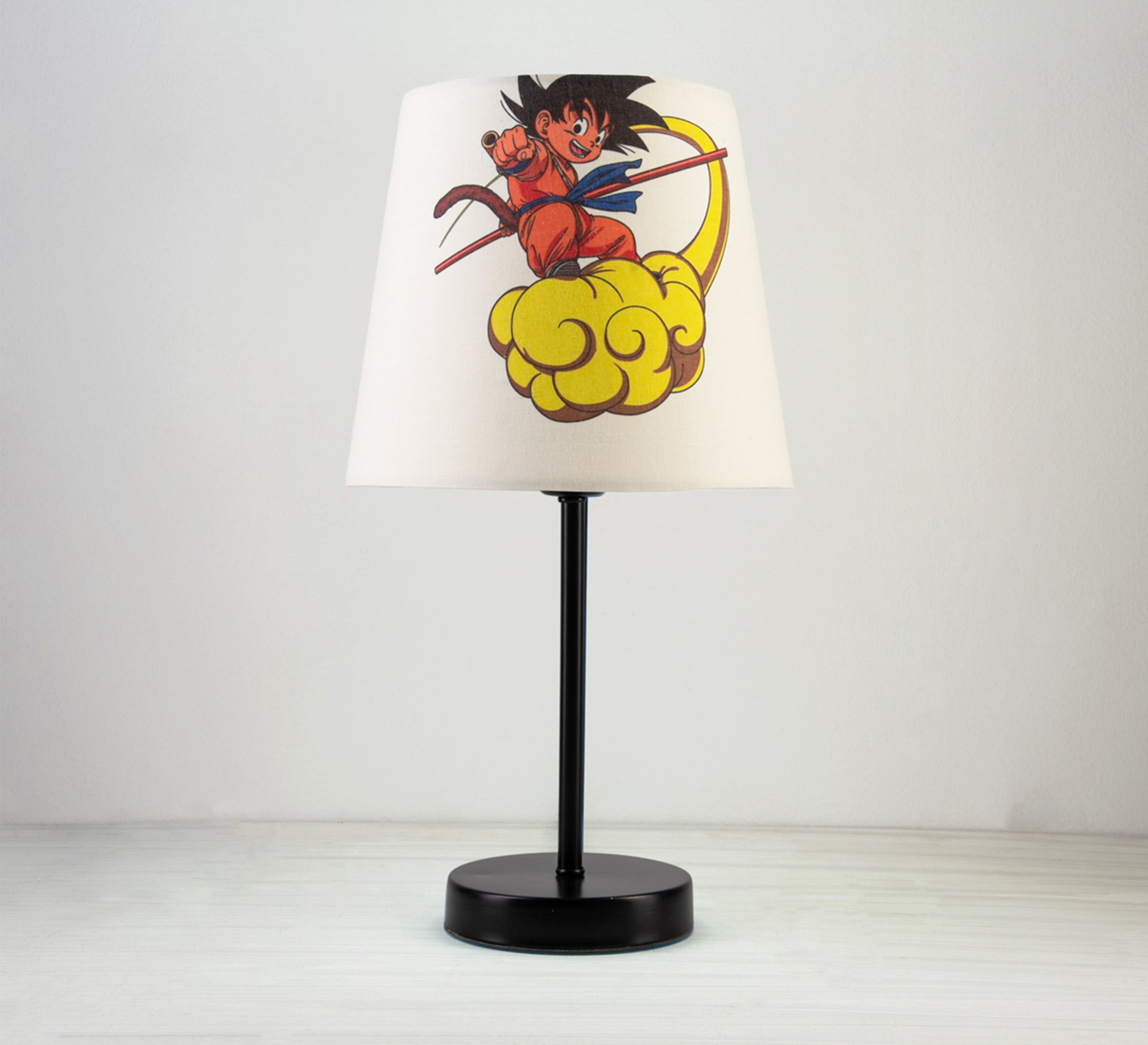 Goku Lamp: The anime hero lights up your room with a black base. - Vitrine Furniture - Lighting