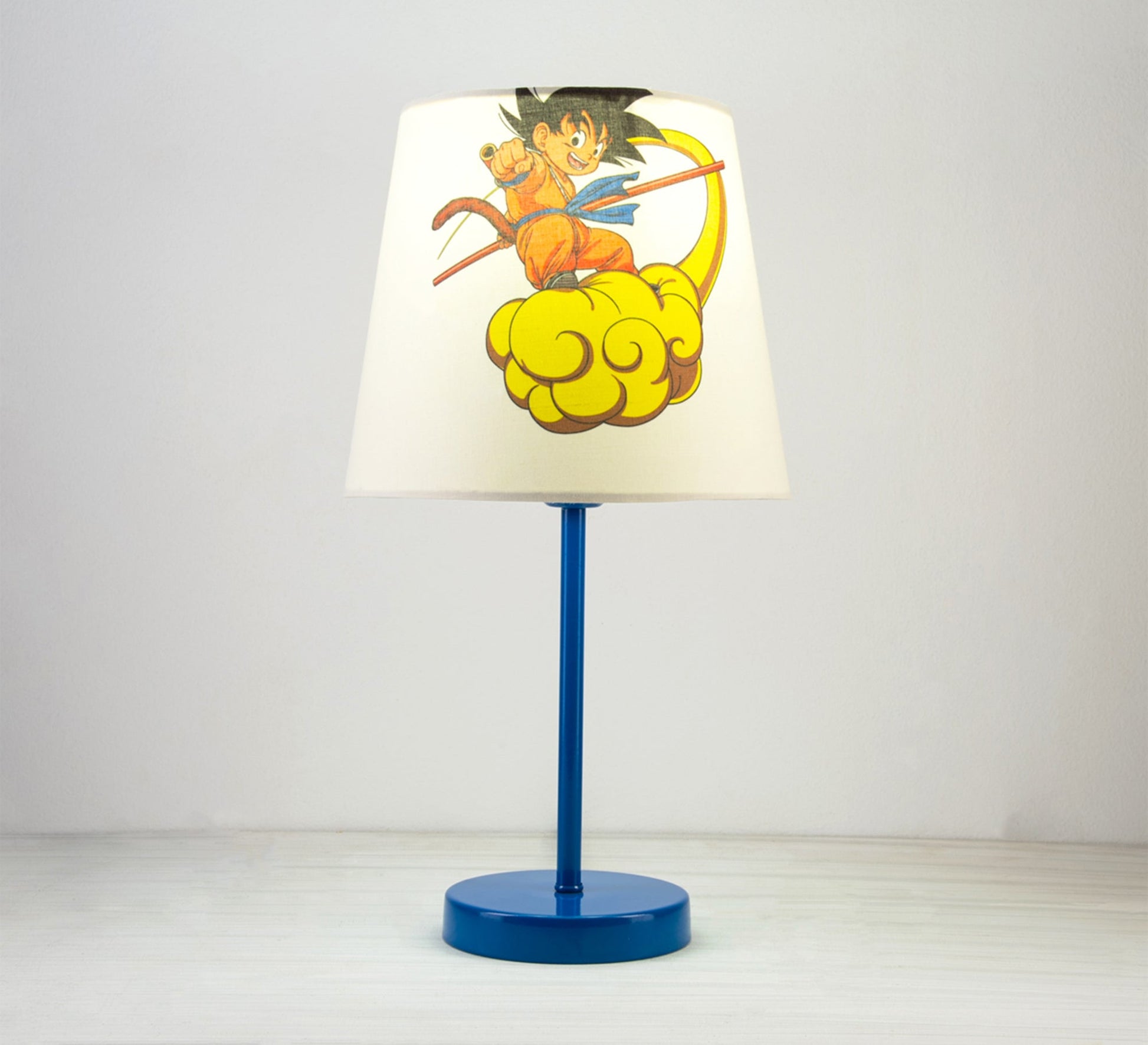 Goku Lamp: The anime hero lights up your room with a blue base. - Vitrine Furniture - Lighting