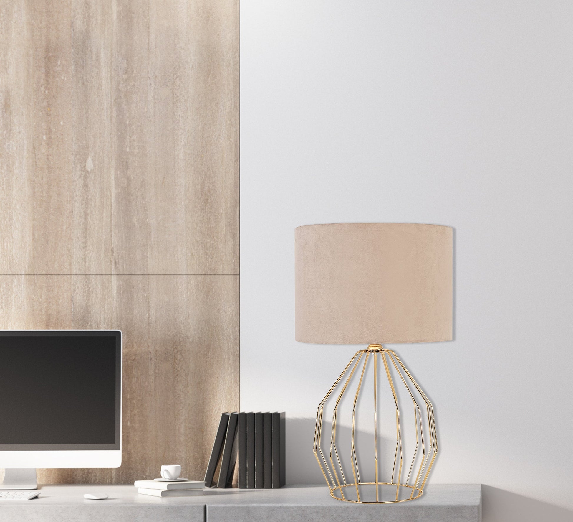 Golden cylindrical lampshade - Vitrine Furniture - Lighting