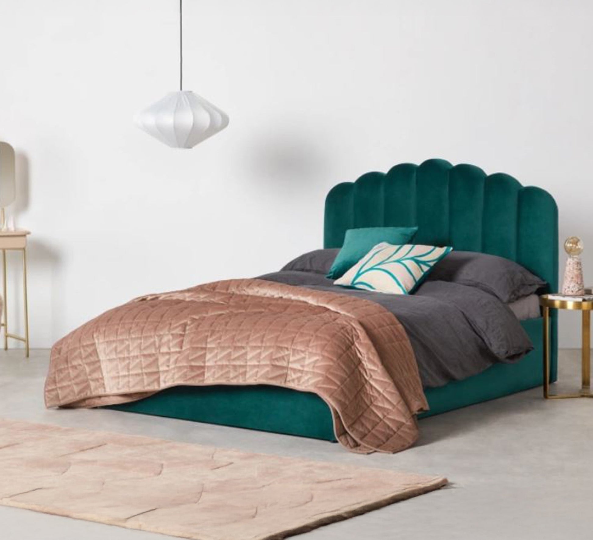 Green single bed - Vitrine Furniture - Furniture