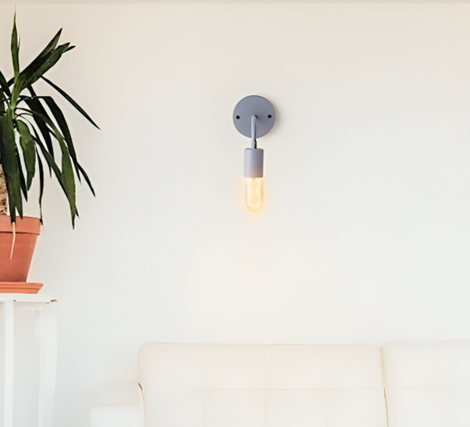 Grey metal wall ablique - Vitrine Furniture - Lighting