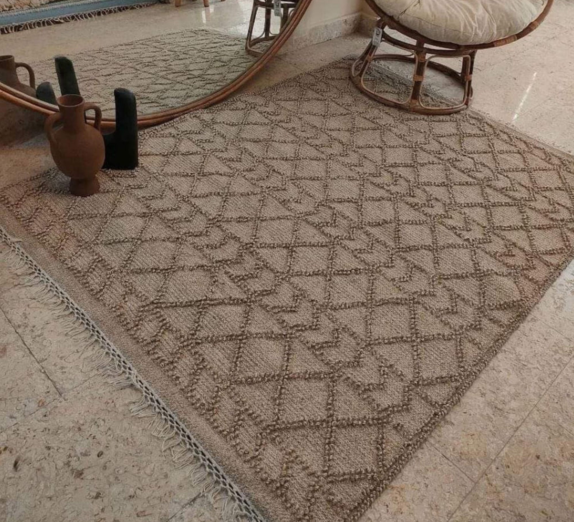 Handwoven rug with raised designs - Vitrine Furniture - Accessories