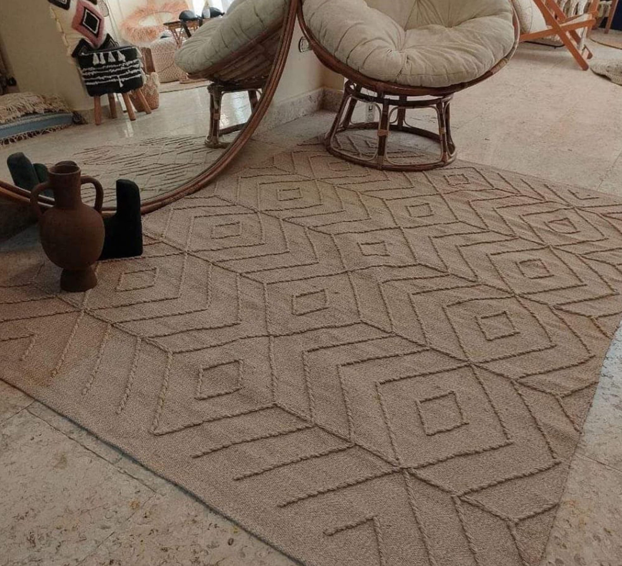 Handwoven wool rug - Vitrine Furniture - Accessories