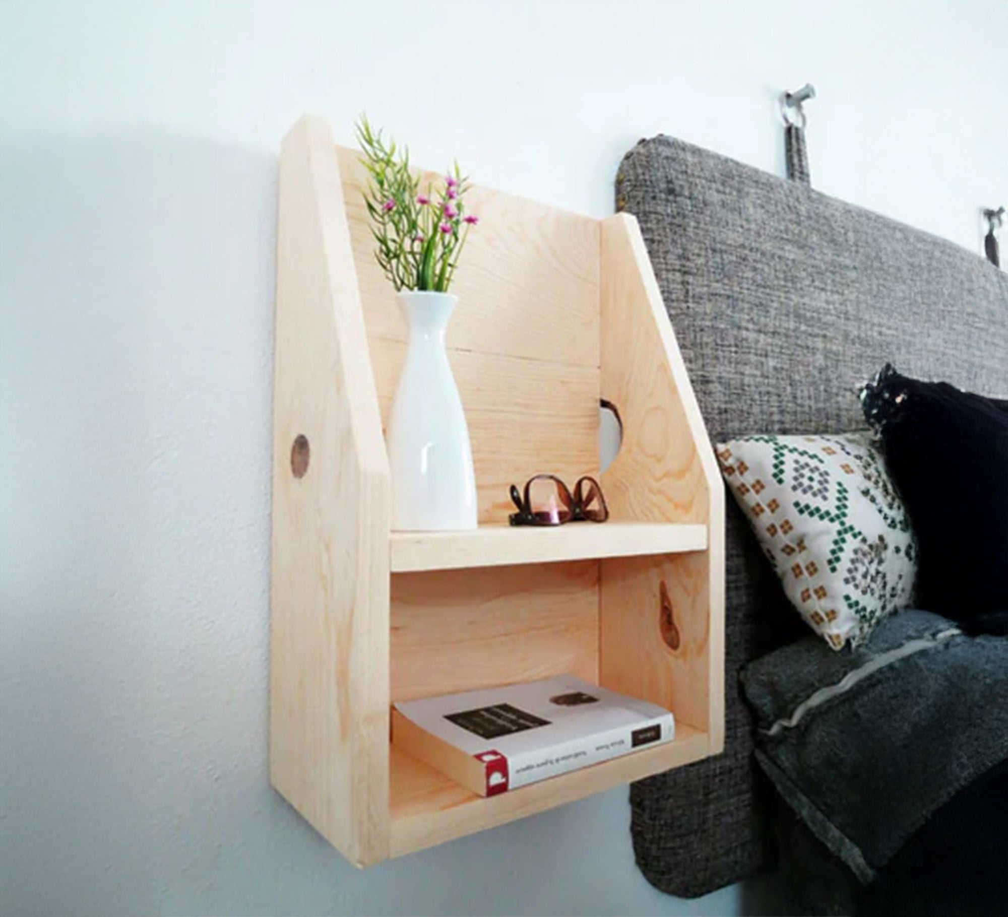 Hanging decorative unit with two shelves - Vitrine Furniture - Décor