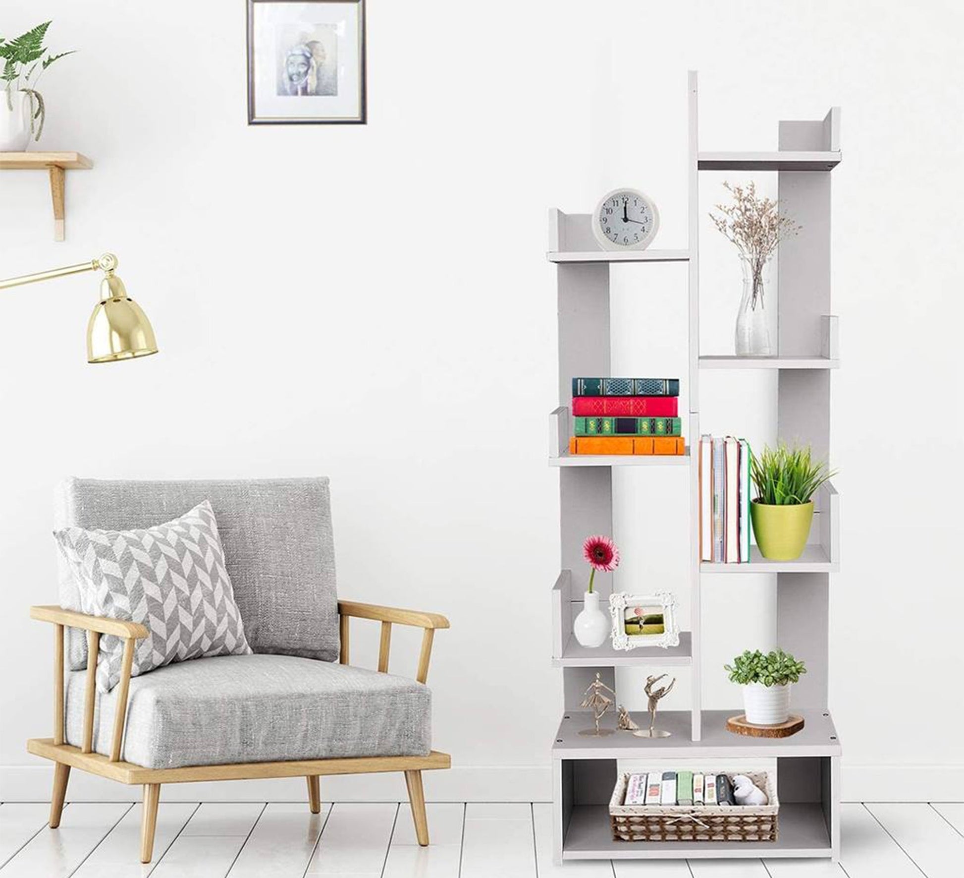 His office is shaped like a plant - Vitrine Furniture - Furniture