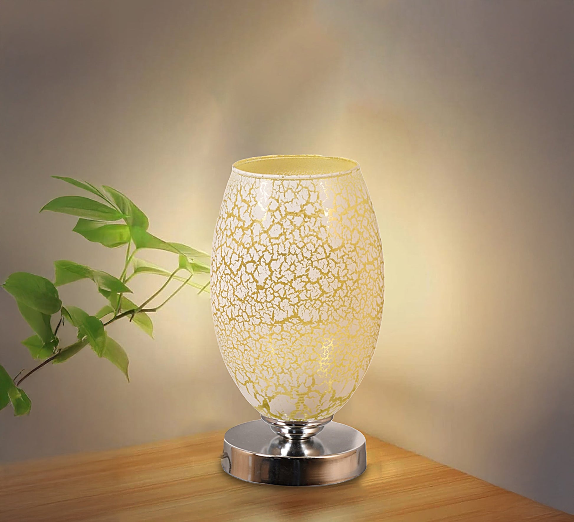 Honey - colored metal and glass lampshade - Vitrine Furniture - Lighting