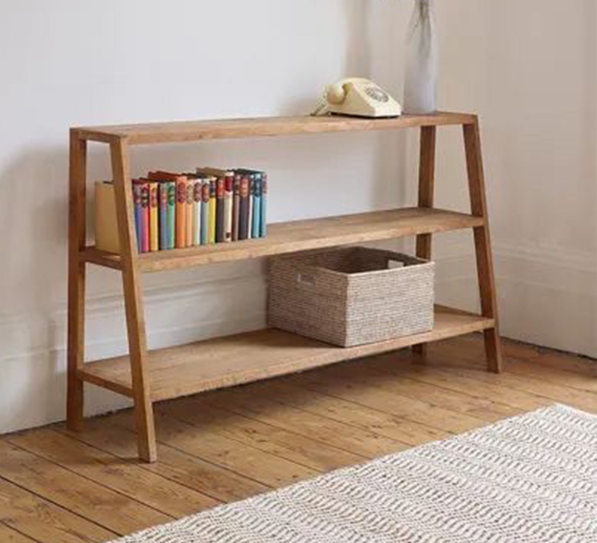 Innovative and practical modern wooden bookcase with sloping, hollow sides - Vitrine Furniture - Furniture
