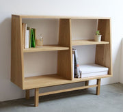 Innovative and practical modern wooden bookcase with sloping sides - Vitrine Furniture - Furniture