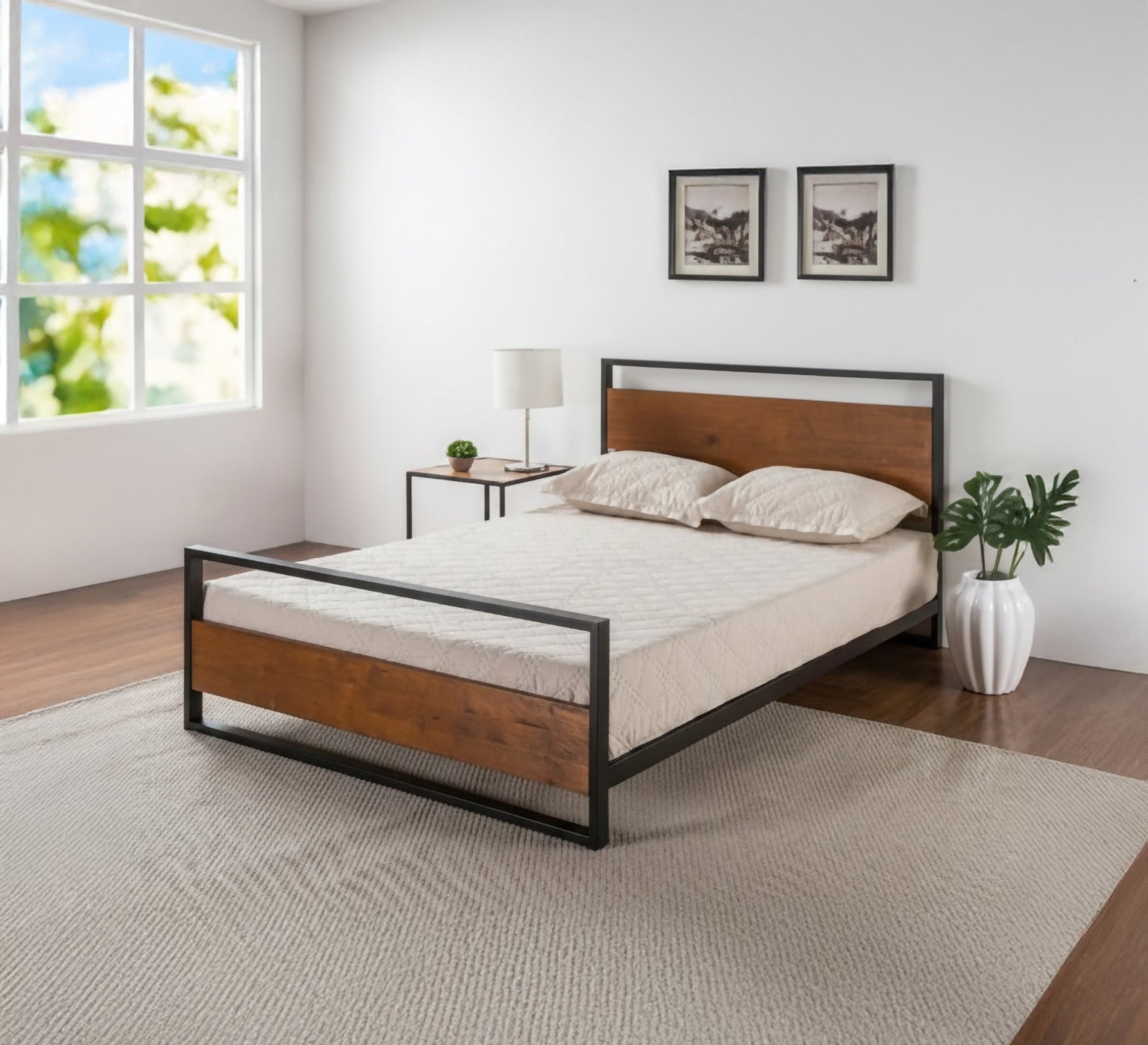 Iron bed for a comfortable, modern sleep - Vitrine Furniture - Furniture