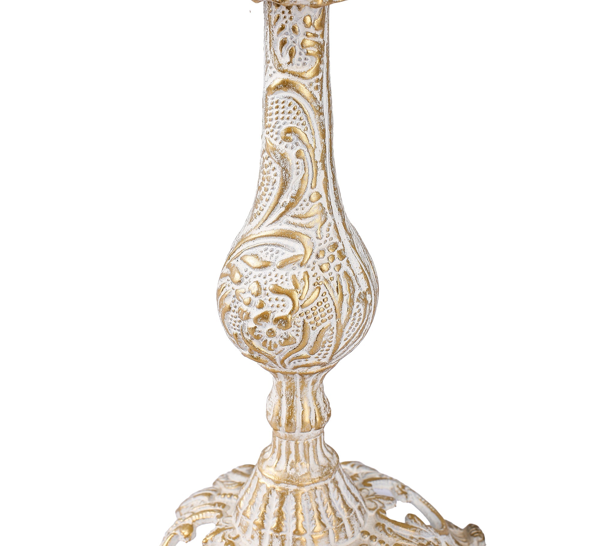 Lamp in an elegant antique style - Vitrine Furniture - Lighting