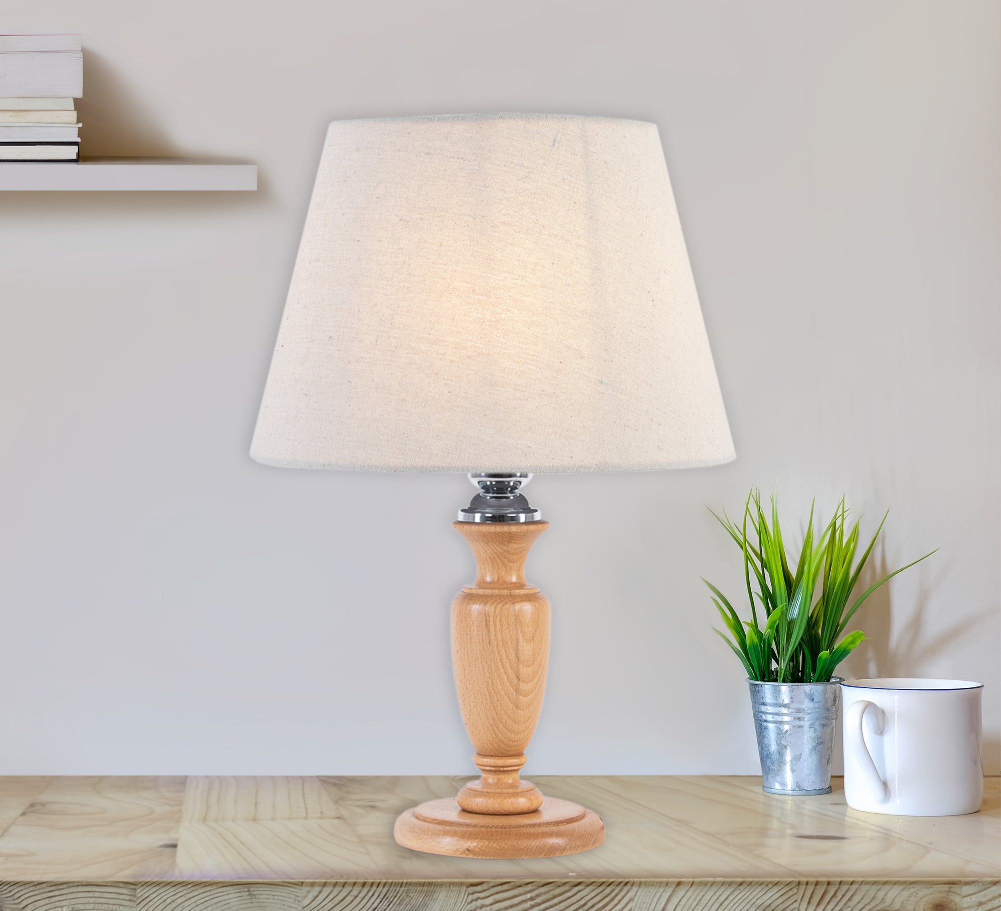 Lampshade with wooden pole - Vitrine Furniture - Lighting