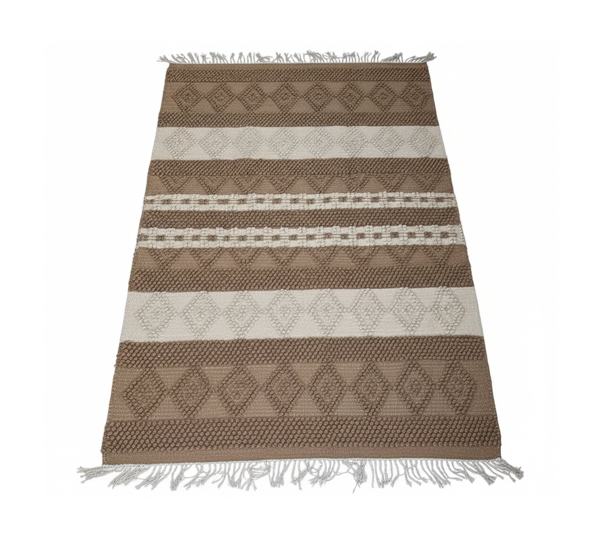 Light brown rug with thick patterned stripes - Vitrine Furniture - Accessories