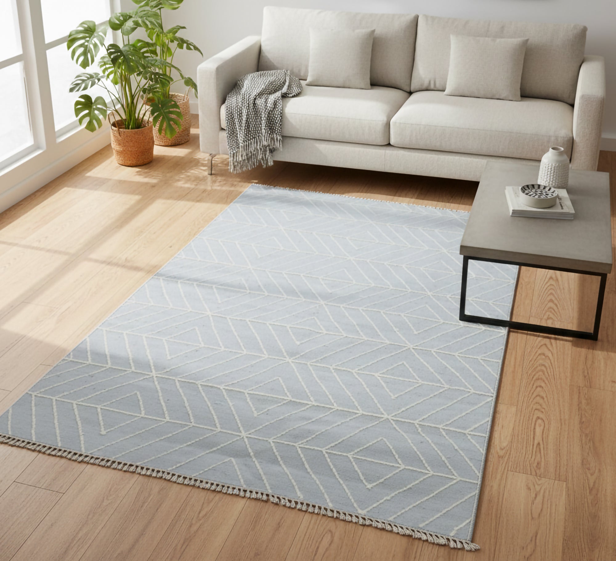 Light gray rug with a geometric diamond pattern and motifs - Vitrine Furniture - Accessories