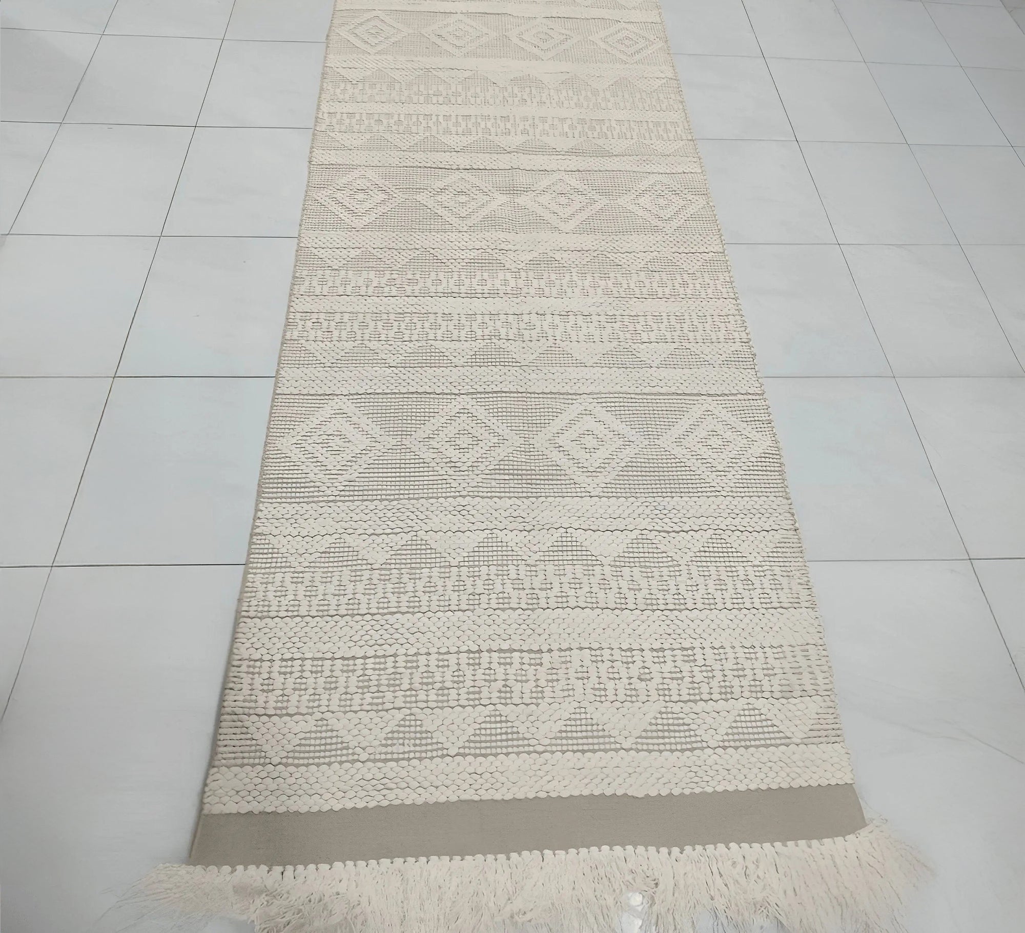 Long pile runner with a rich woven and embossed pattern design - Vitrine Furniture - Accessories