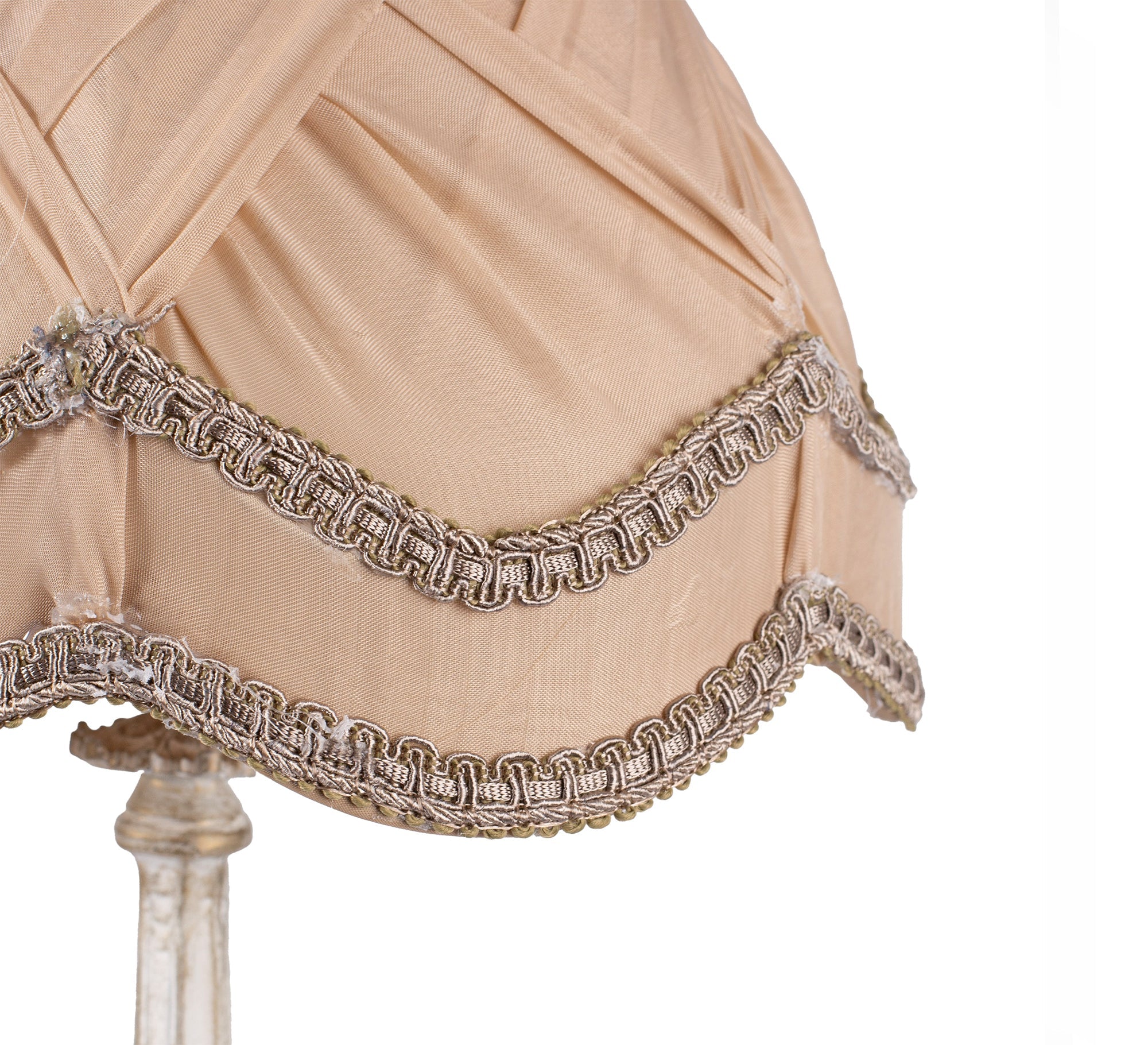 Luxury and antique table lamp - Vitrine Furniture - Lighting