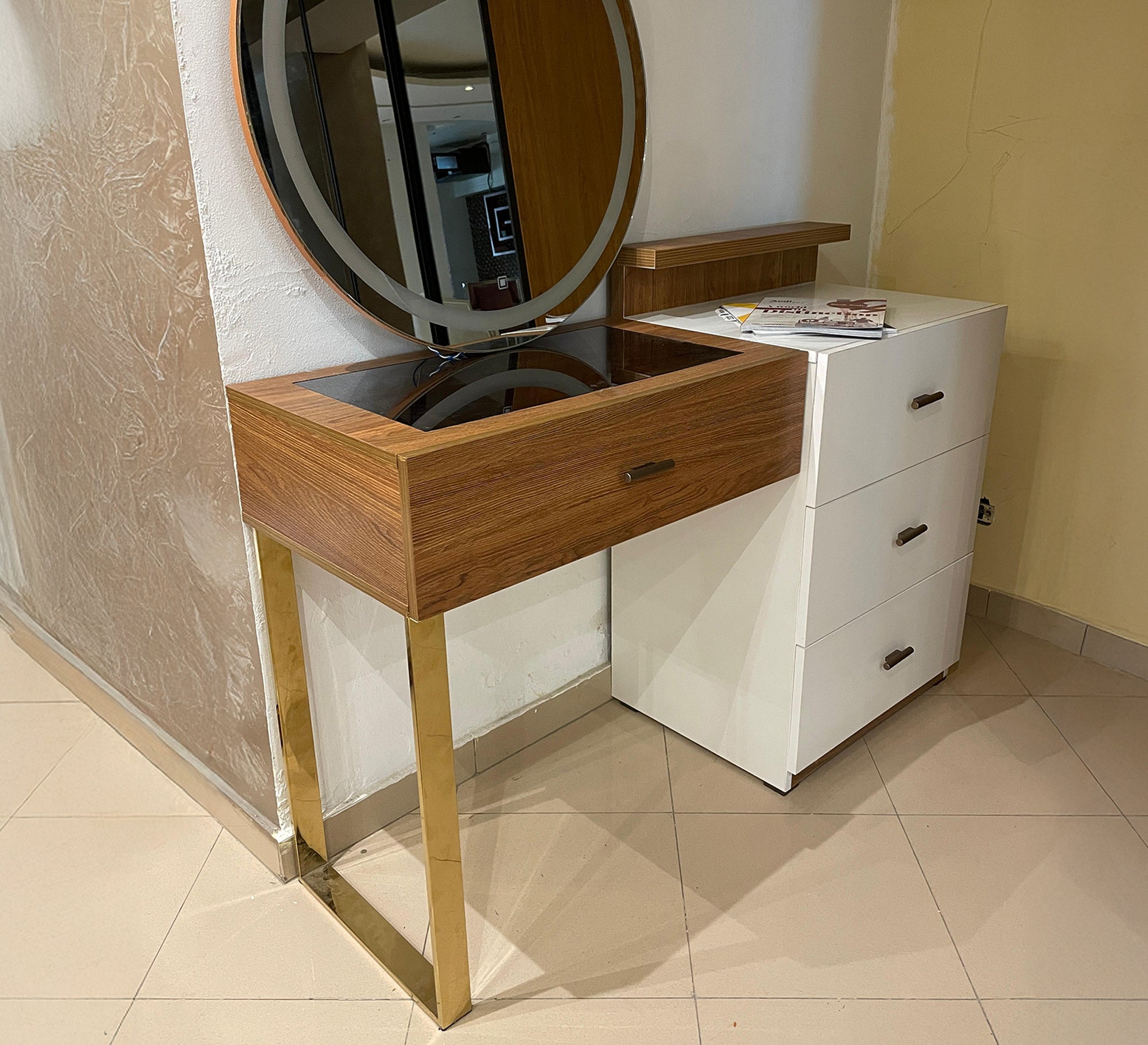 Master bedroom with unique design - Vitrine Furniture - Furniture