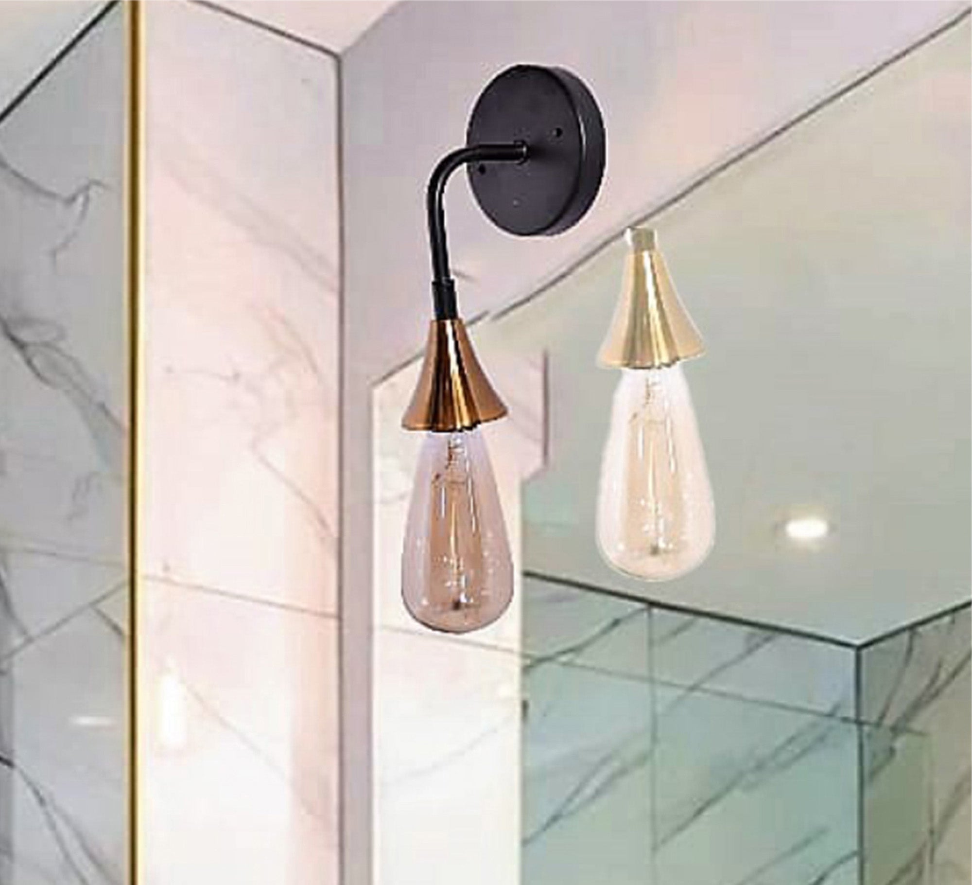 Metal Wall Lamp and Copper - Vitrine Furniture - Lighting