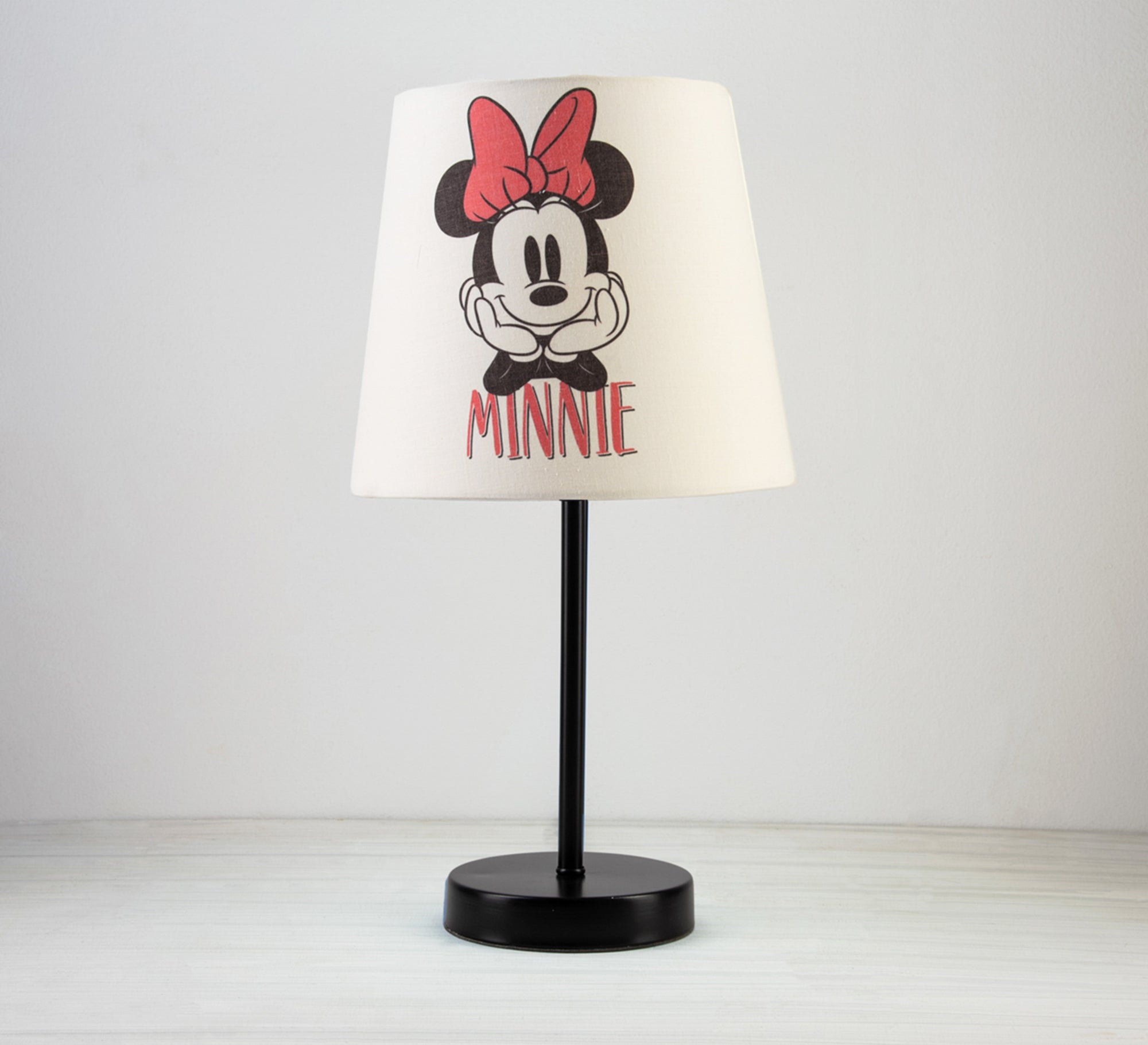 Minnie Mouse Lamp: A stylish touch for your little girl's room with a black base - Vitrine Furniture - Lighting