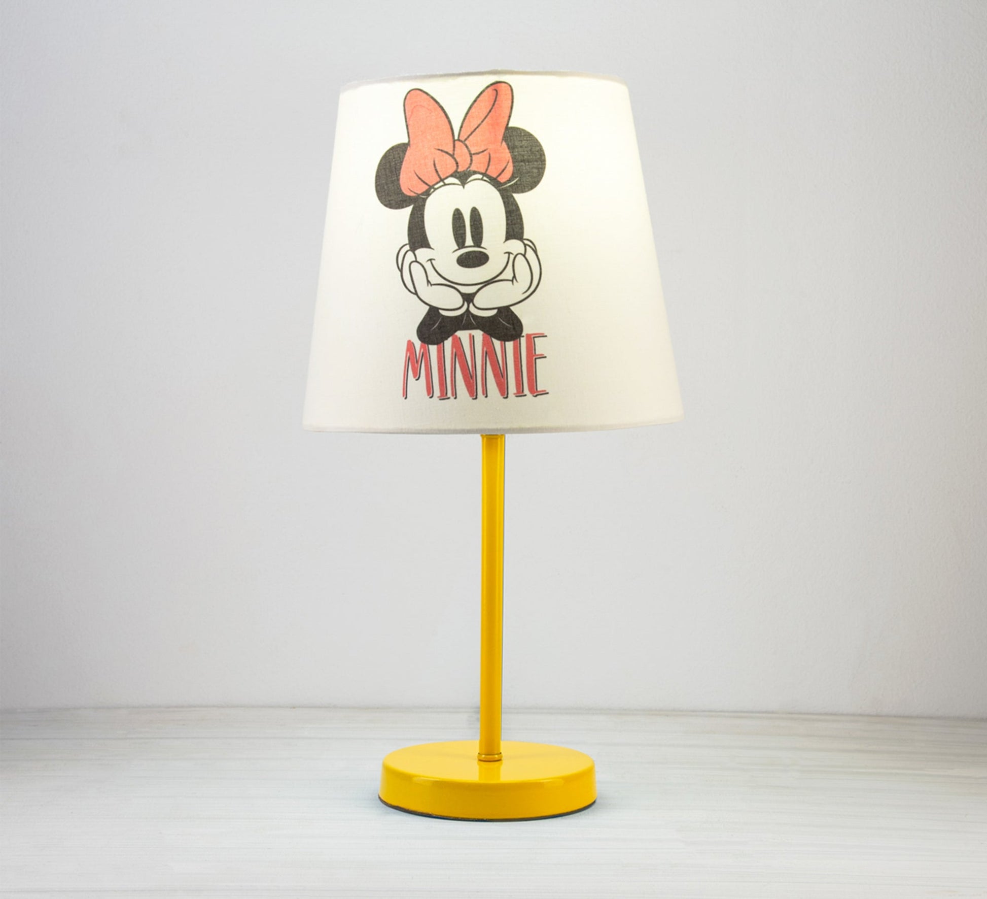 Minnie Mouse Lamp: A stylish touch for your little girl's room with a golden base - Vitrine Furniture - Lighting