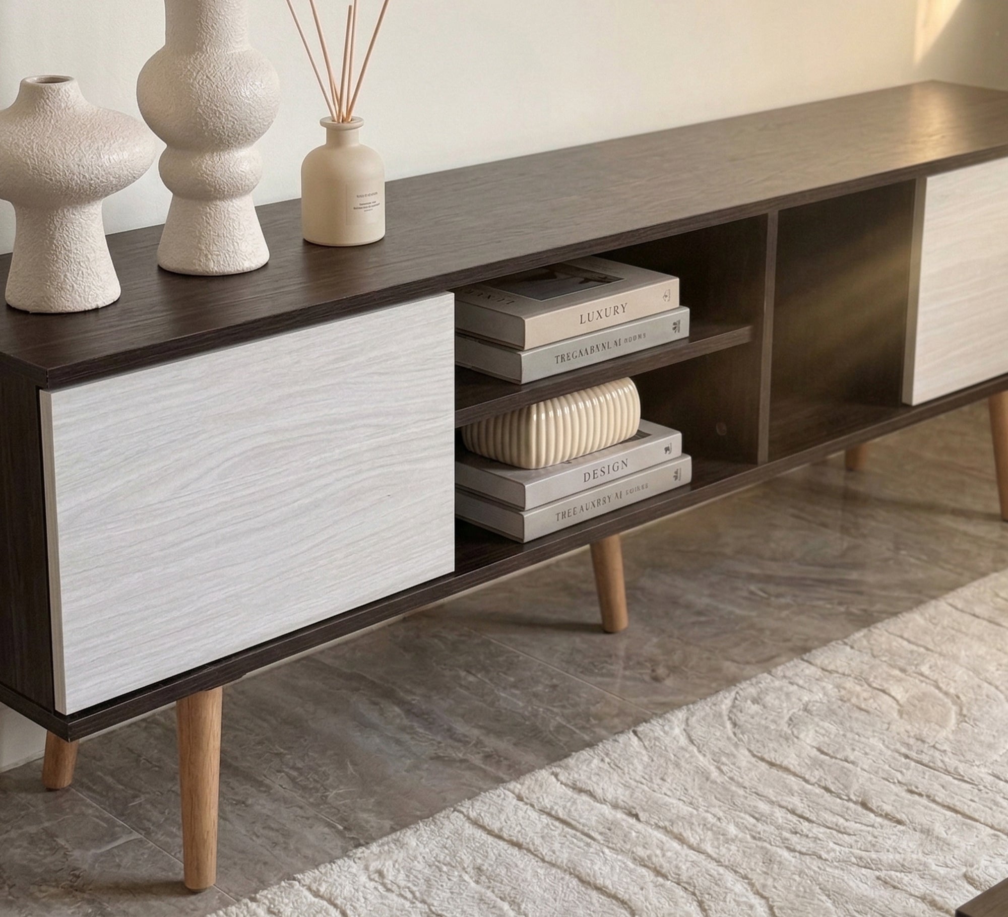 Modern furniture set with an elegant and practical design - Vitrine Furniture - TV Table & Cabinet