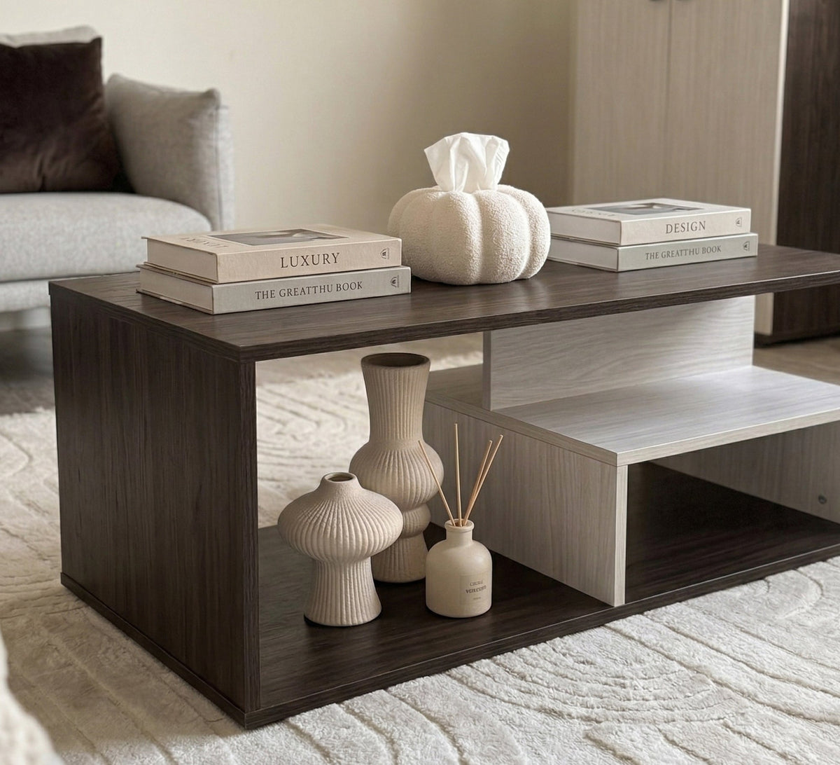 Modern furniture set with an elegant and practical design - Vitrine Furniture - TV Table & Cabinet