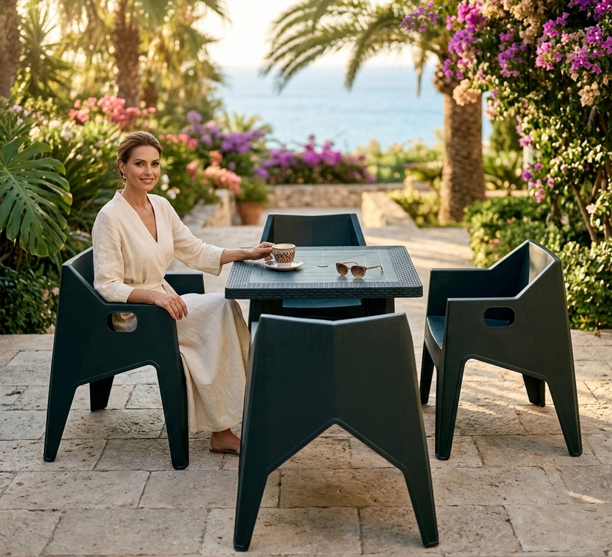 Modern geometric dining set Black - Vitrine Furniture - Outdoor Dining Sets