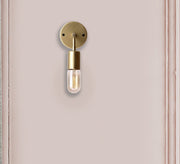 Modern Gold Metal Wall Lamp - Vitrine Furniture - Lighting