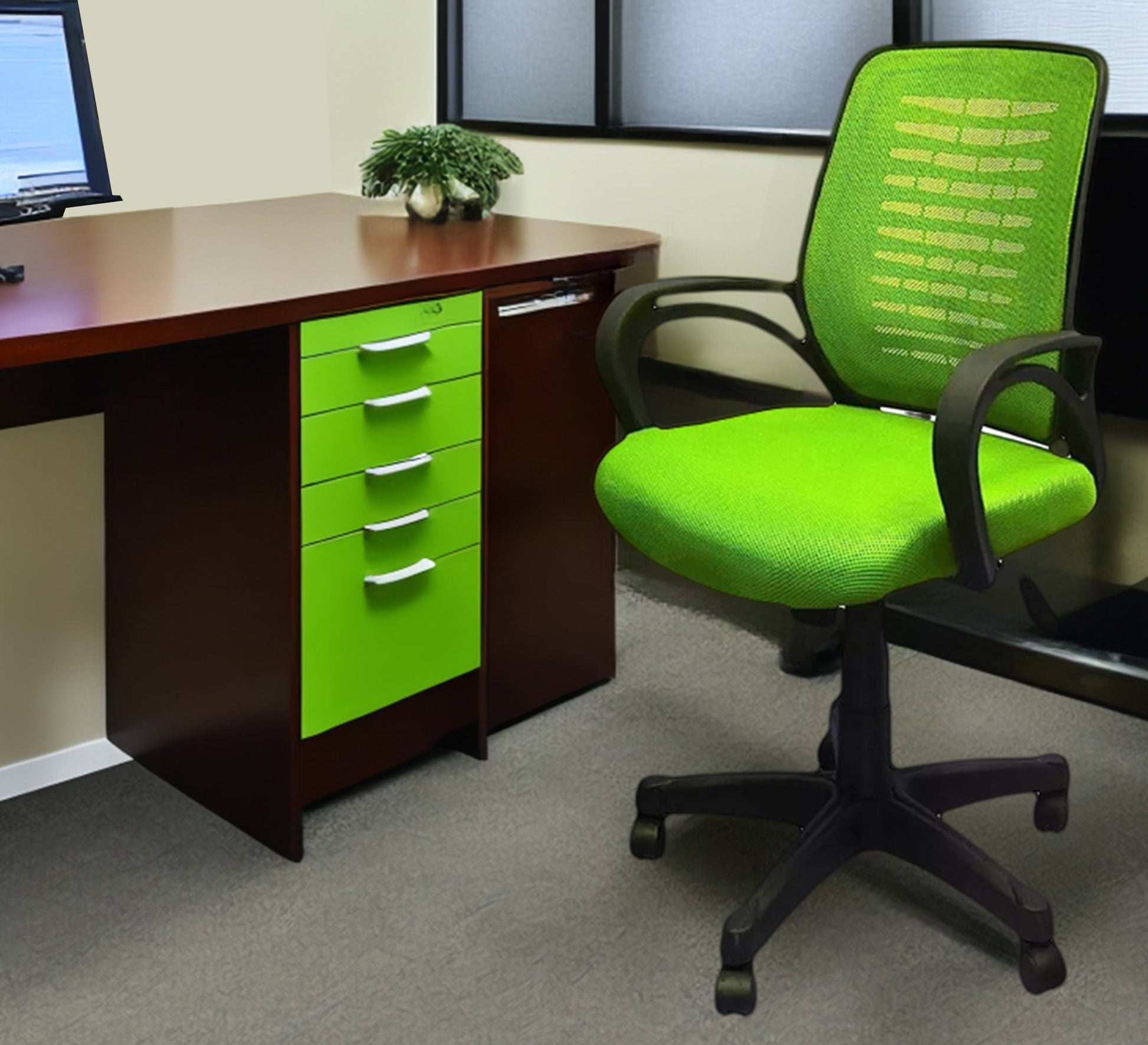 Modern Green Chair with Stylish Elegance - Vitrine Furniture - Office Chairs