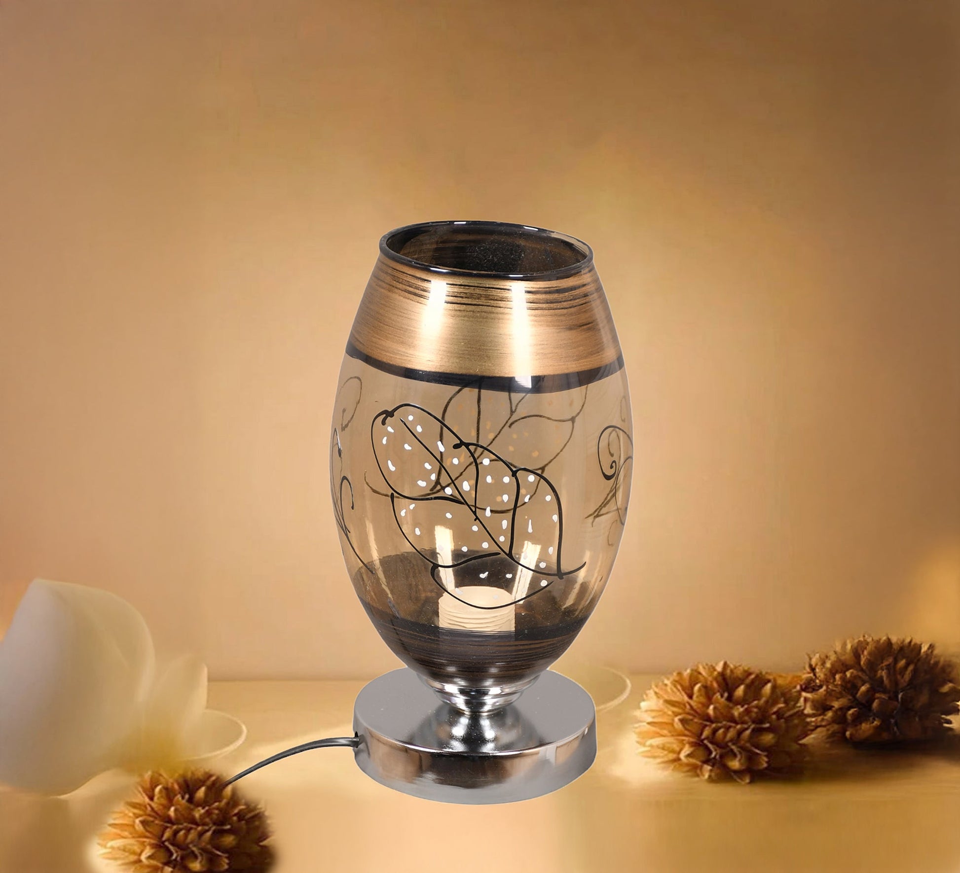 Modern honey - colored and gold metal and glass lampshade - Vitrine Furniture - Lighting