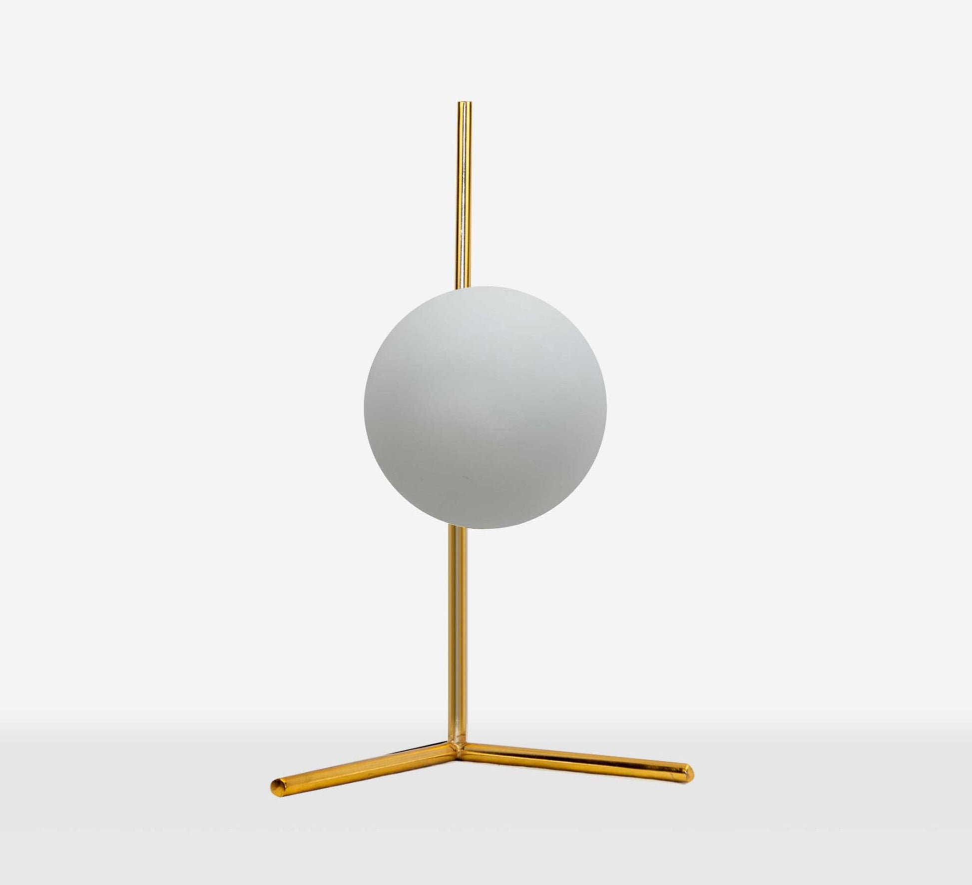 Modern table lamp with a golden glass ball - Vitrine Furniture - Lighting