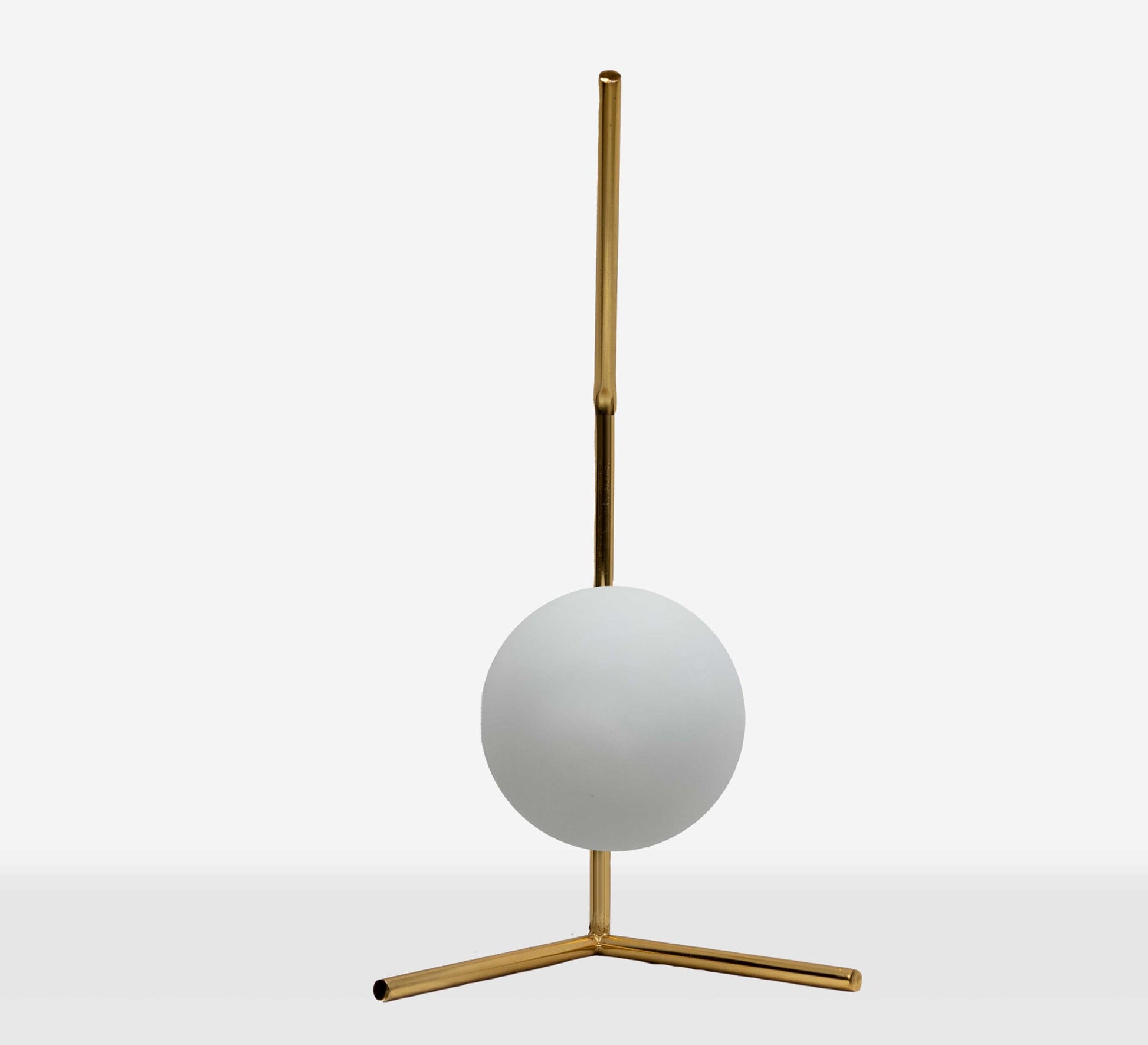 Modern table lamp with glass ball and gold base - Vitrine Furniture - Lighting