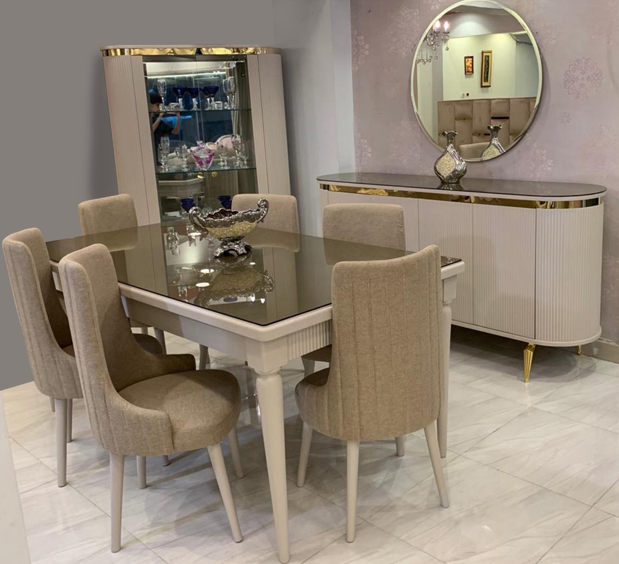 Modern white lined dining room - Vitrine Furniture - Sets