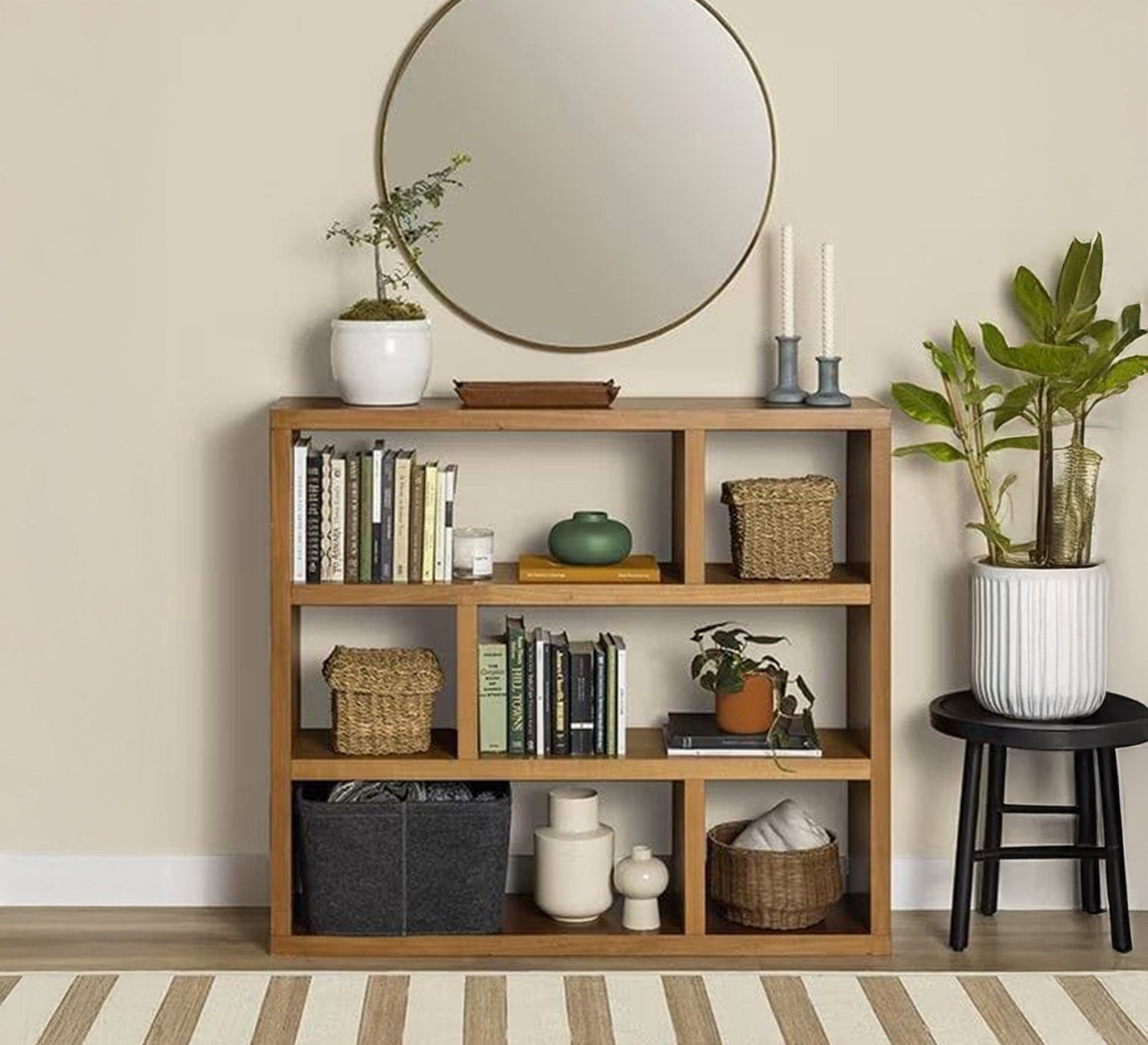 Modern wooden bookcase for versatile storage with a round mirror top - Vitrine Furniture - Furniture