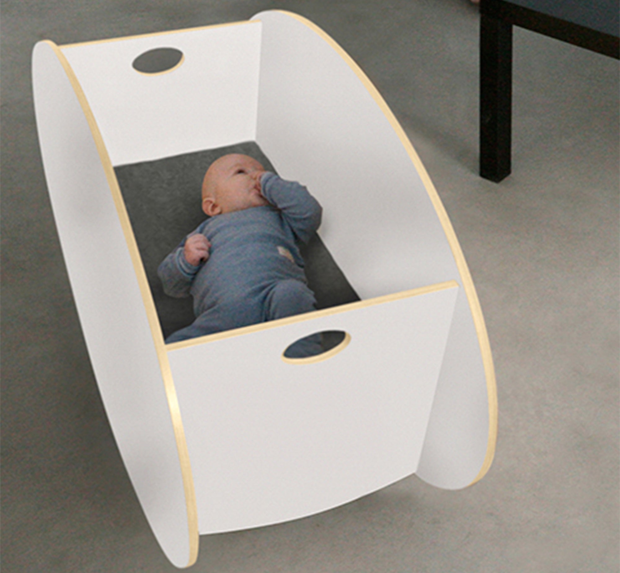 Movable baby bed - Vitrine Furniture - Furniture