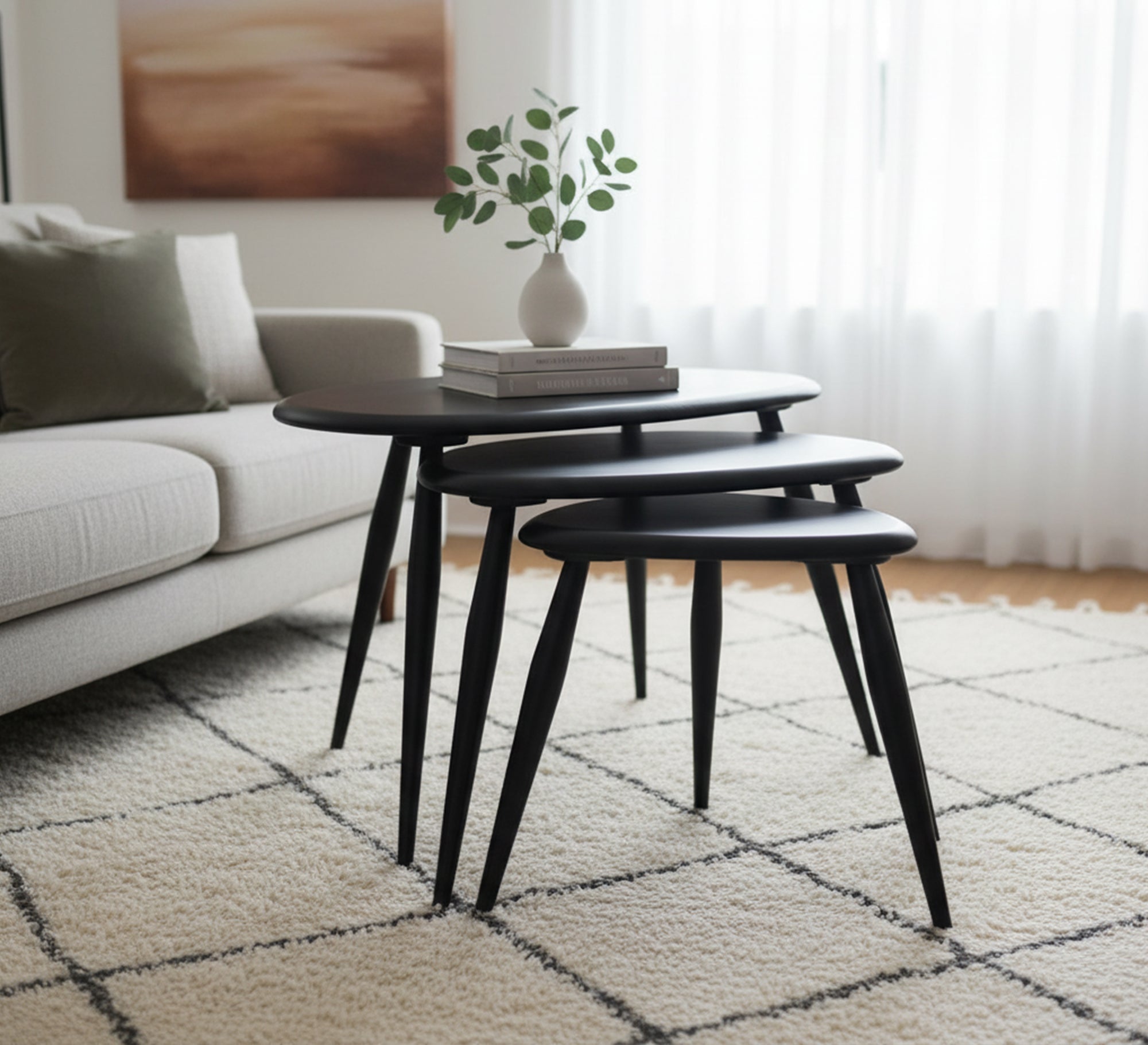 Nesting tables with a unique design - Vitrine Furniture - Side Tables