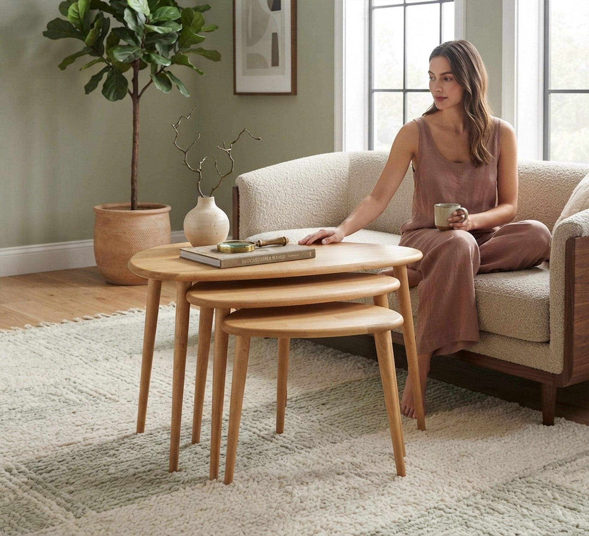 Nesting tables with a unique design - Vitrine Furniture - Side Tables