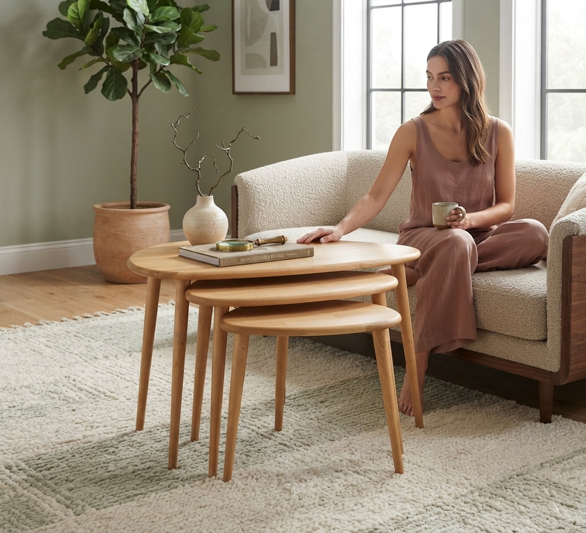 Nesting tables with a unique design - Vitrine Furniture - Side Tables