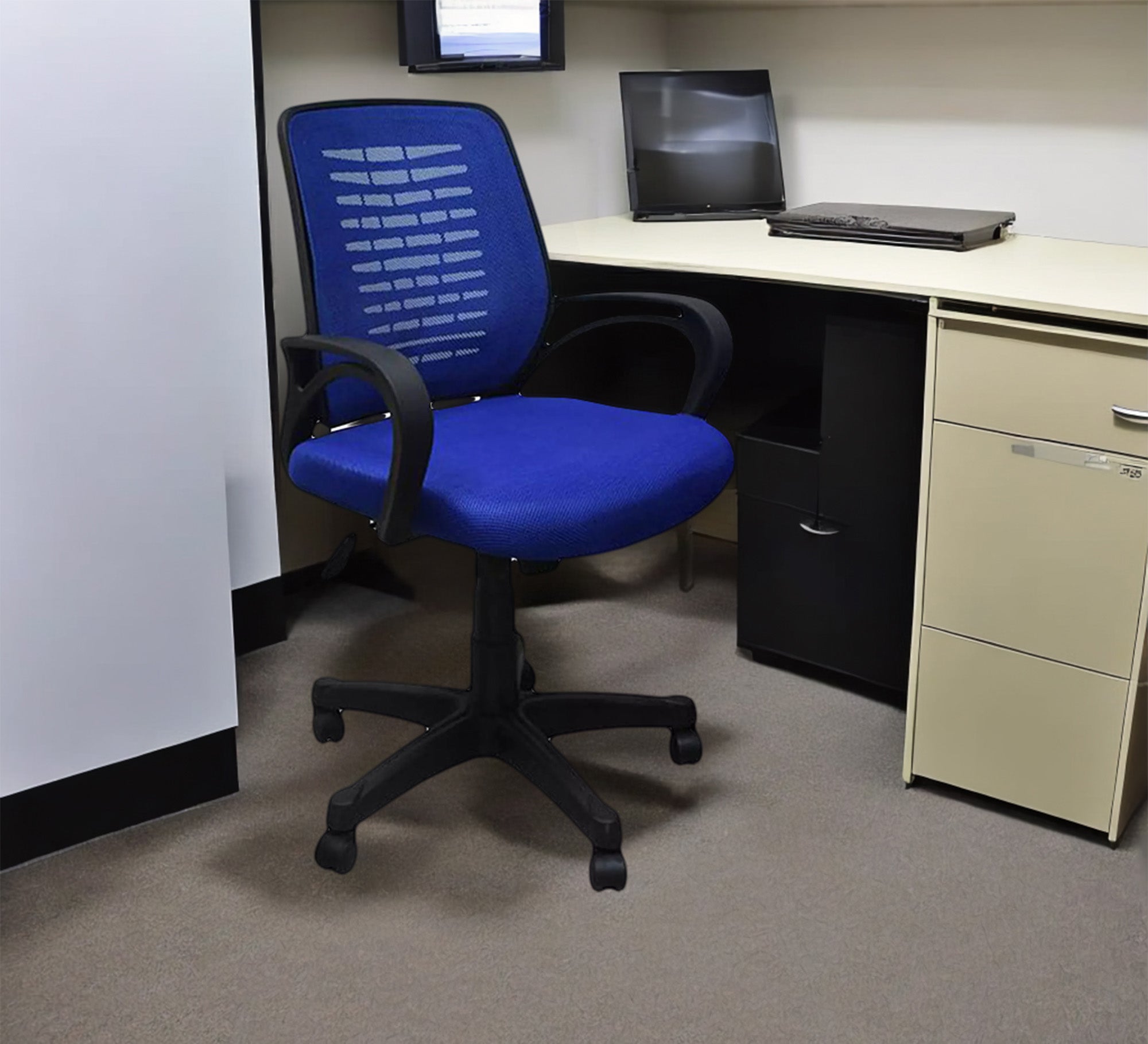 Office chair with moving base - Vitrine Furniture - Office Chairs