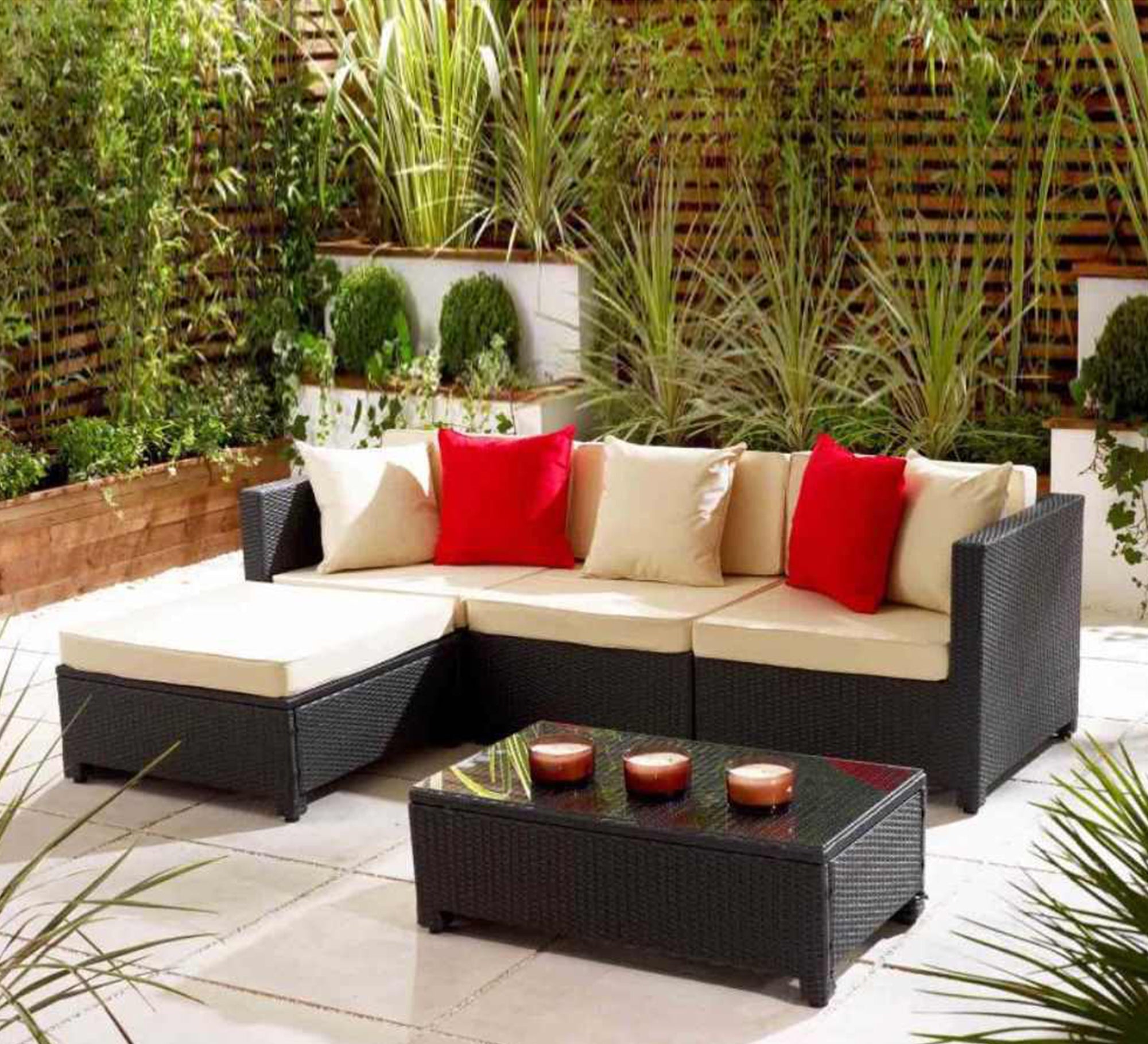 Outdoor rattan garden seating - Vitrine Furniture - Outdoor Products