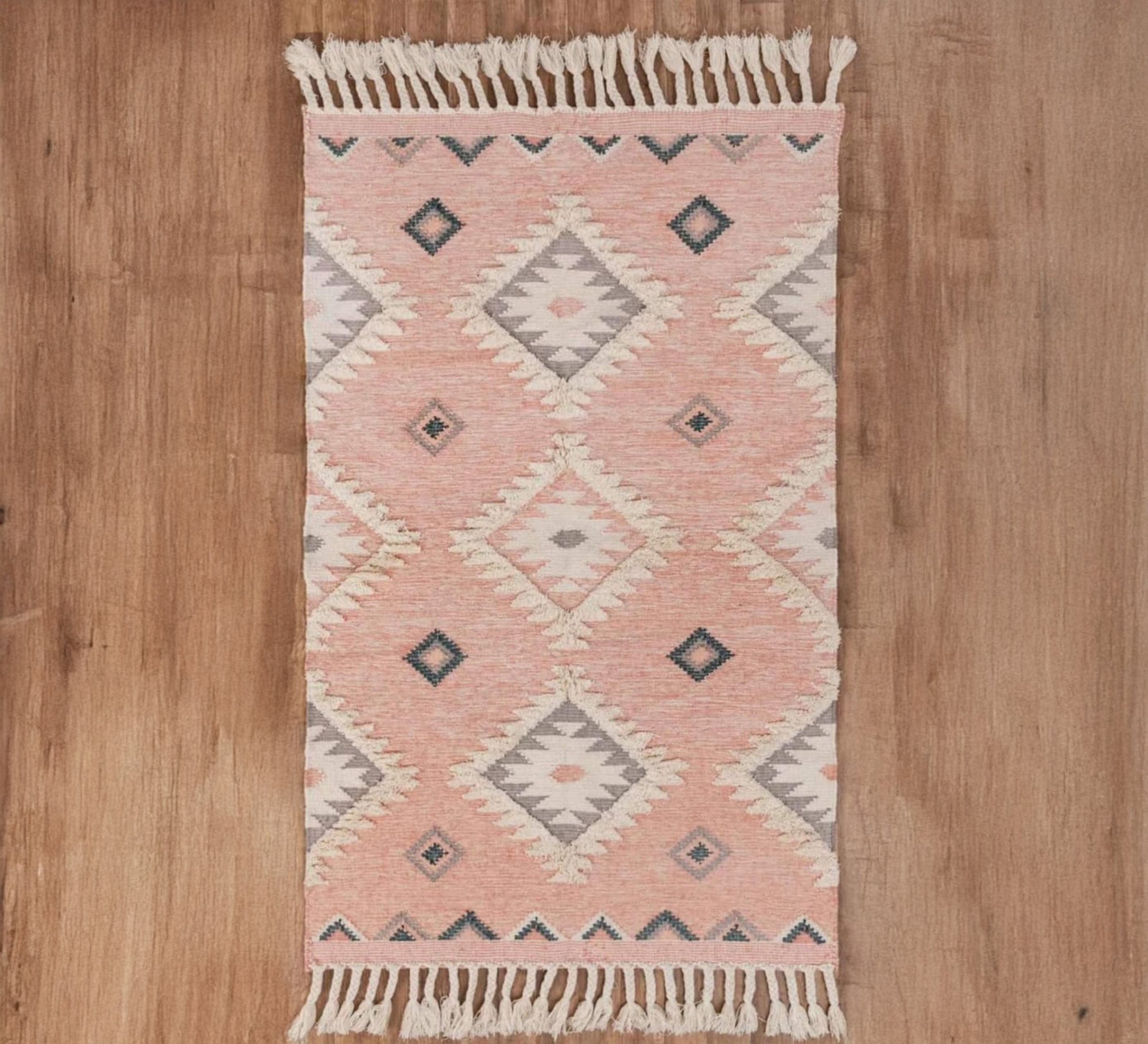 Pastel tribal pattern rug Pink - Vitrine Furniture - Accessories
