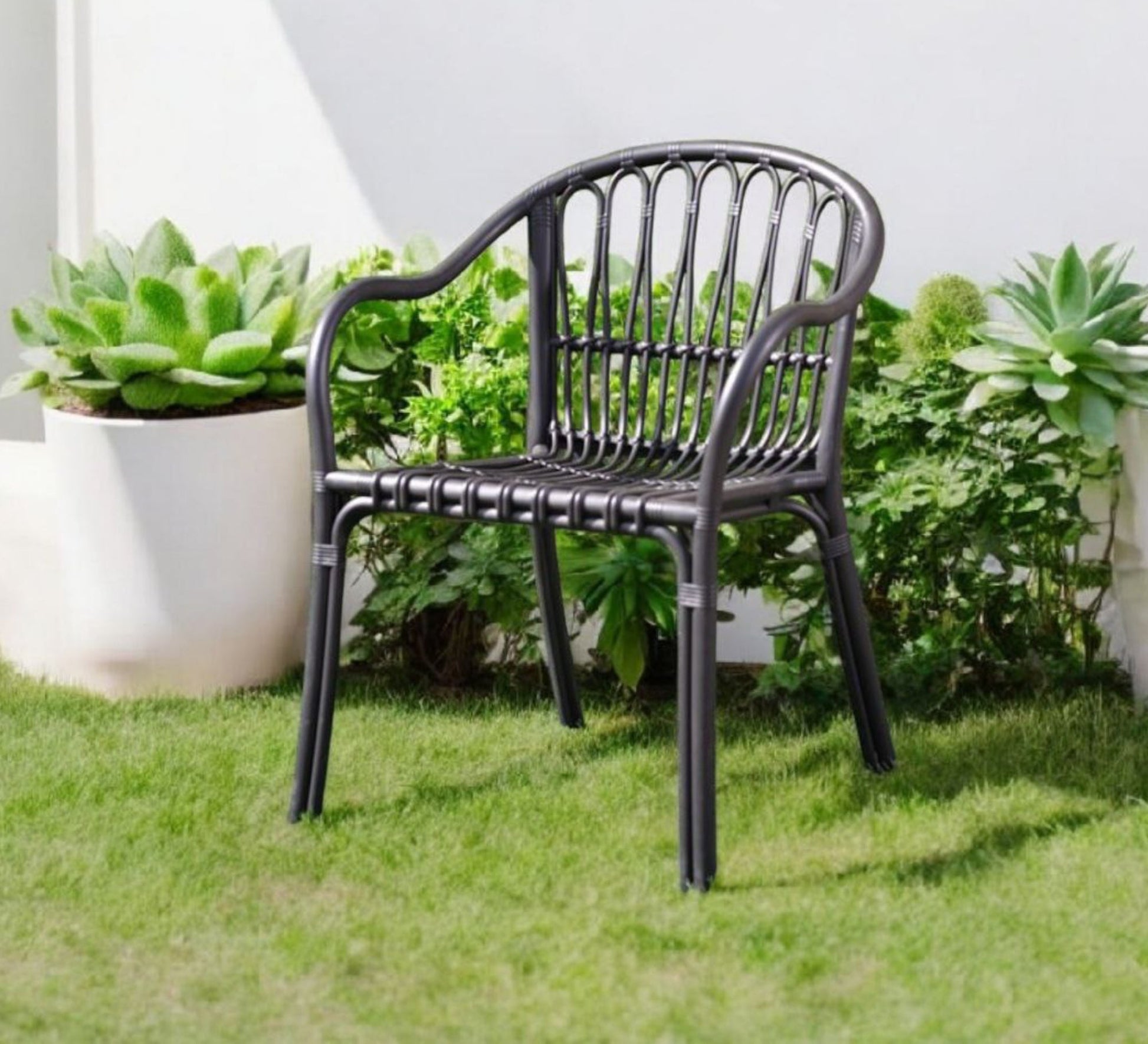 Plastic set with four chairs and a square table - Vitrine Furniture - Outdoor Products